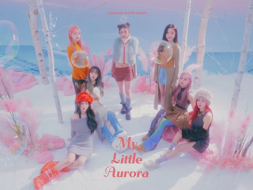 Cignature My Little Aurora 3Rd EP Album Jupiter Version Cd+1P Poster+1P Folding Poster on Pack+72P Photobook+1P Message Card+2P Photocard+1Ea 2Cut Sticker+1Ea Deco Sticker+Tracking Sealed image number 4
