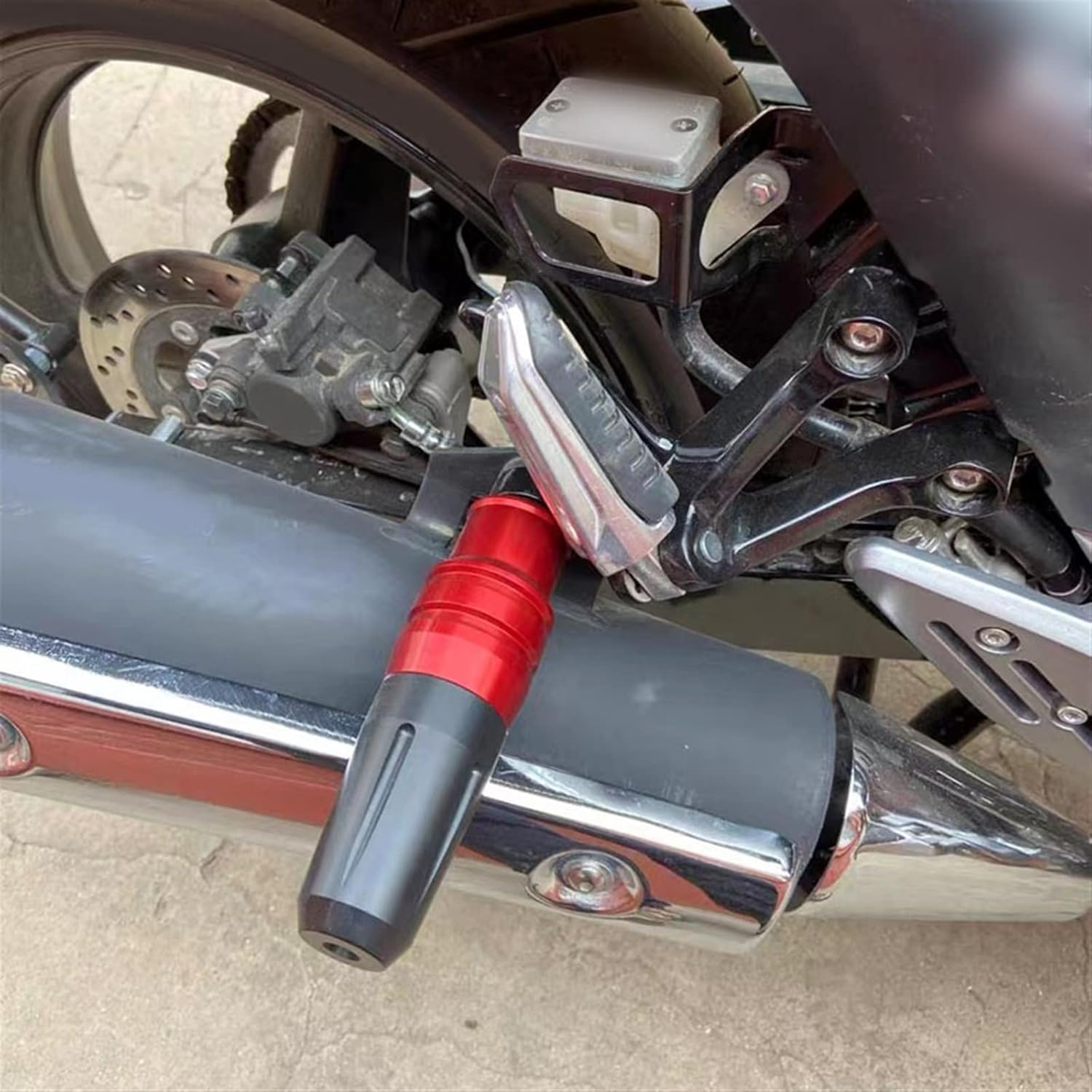 Motorbike CNC Exhaust Frame Sliders Crash Pads Falling Protector Accessories for Yamaha V-MAX VMAX 300 1200 1700 (Color : Titanium)