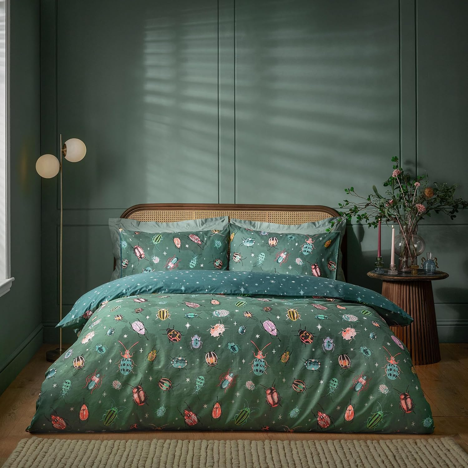 Furn. Beetalis Insect Bedding Set - Multi-Colour - Double