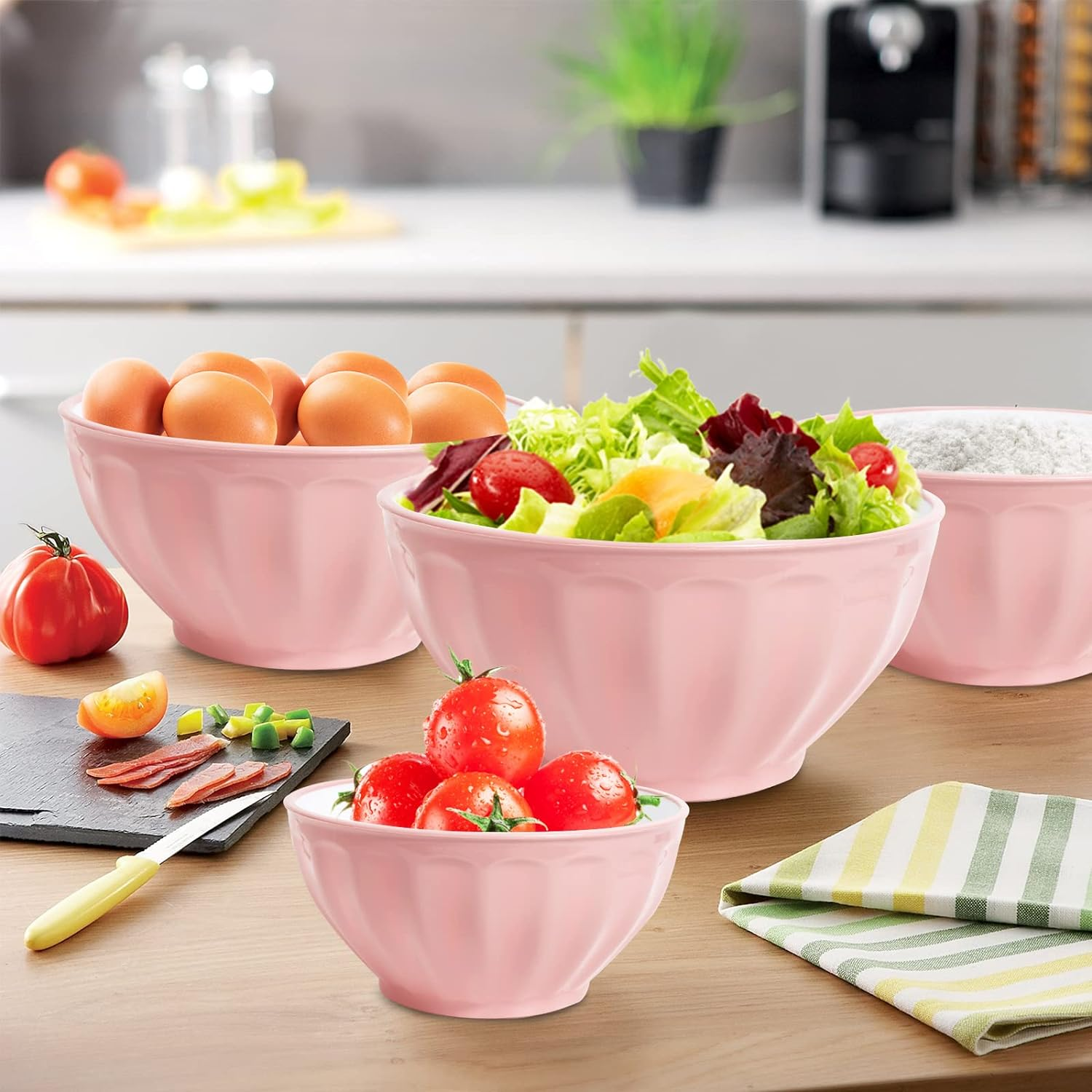 Mixing Bowls with Lids Set,4 Piece Large Plastic Nesting Mixing Bowls,Includes 4 Microwave Safe Mixing Bowl and an Egg Whisk for Kitchen Prepping,Baking,Cooking Food, Pink