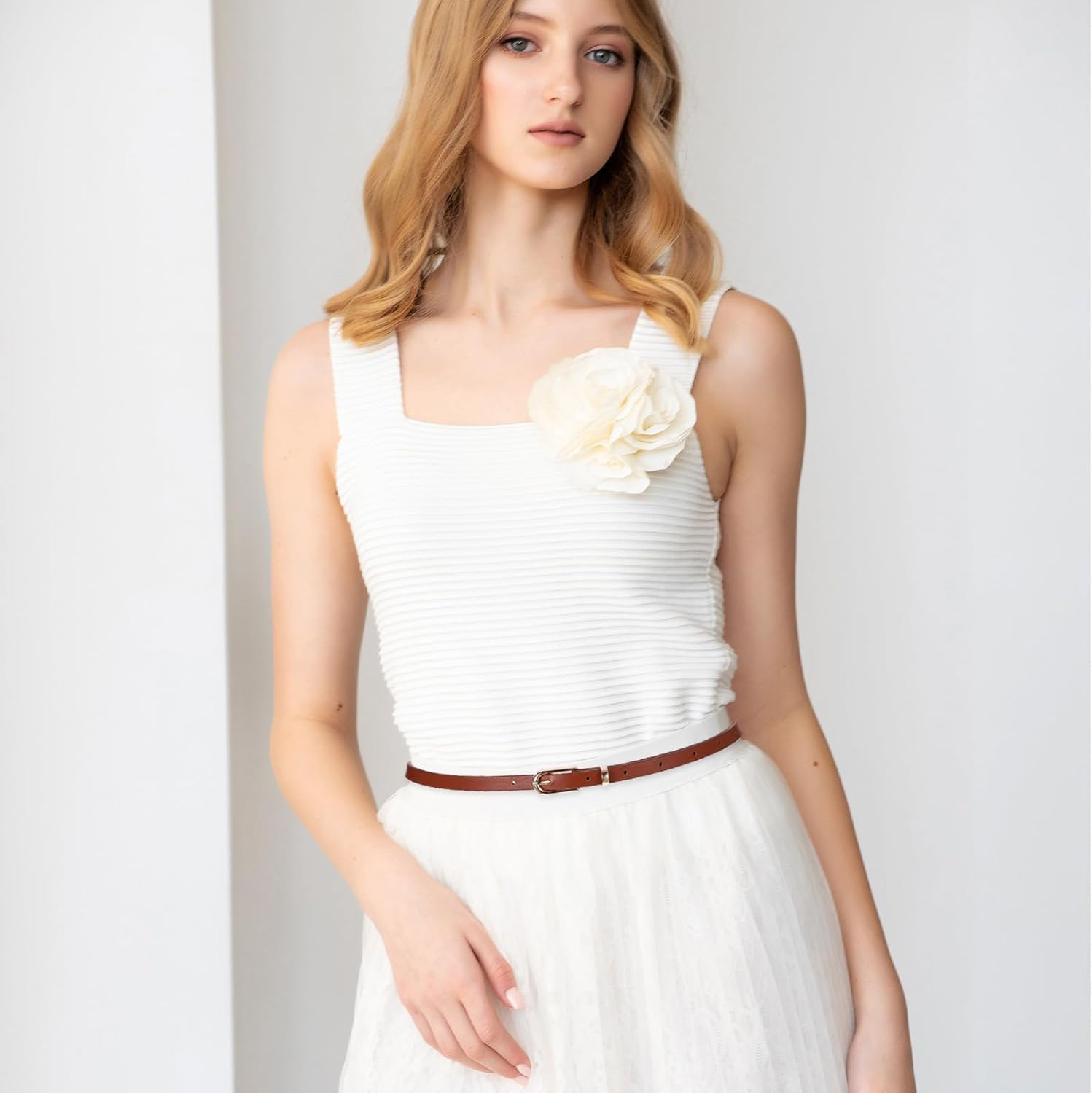 Wanmu 4 Pack Women Skinny Leather Belts for Jeans, Thin Waist Belt with Metal Buckle for Ladies, Dresses, Pants (39 Inches, White, Black, Cream Color, Coffee)