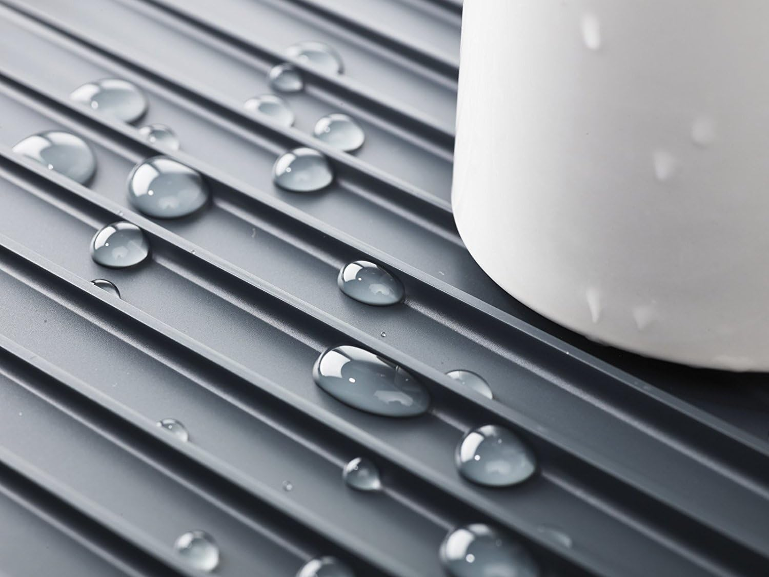 Joseph Joseph Y-Rack 2-Tier Dish Drainer - Grey image number 5