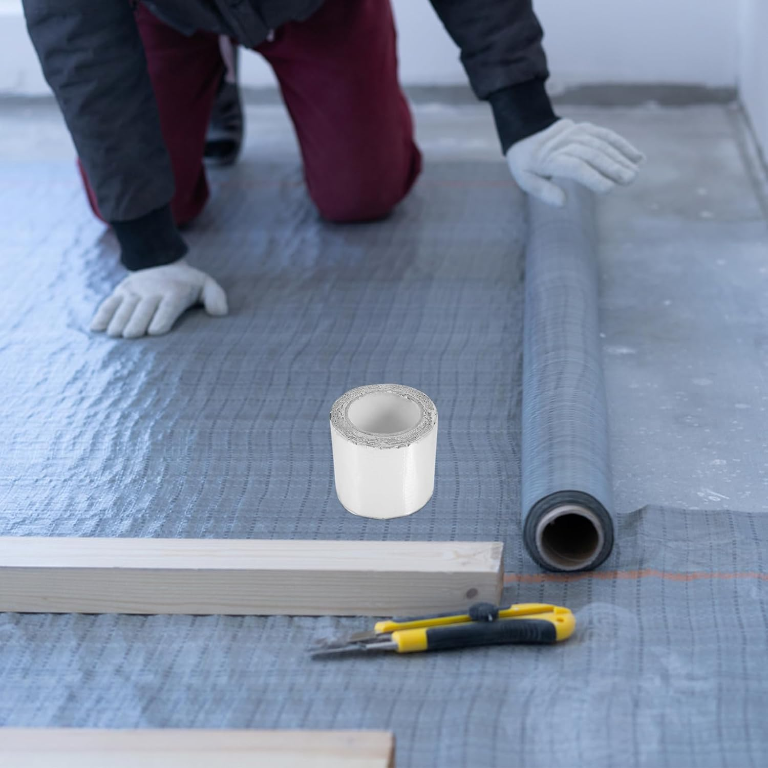 SOLUSTRE Sealing Tape for Roof Weatherproof Aluminum Foil Repair Tape for Roof Repair image number 6