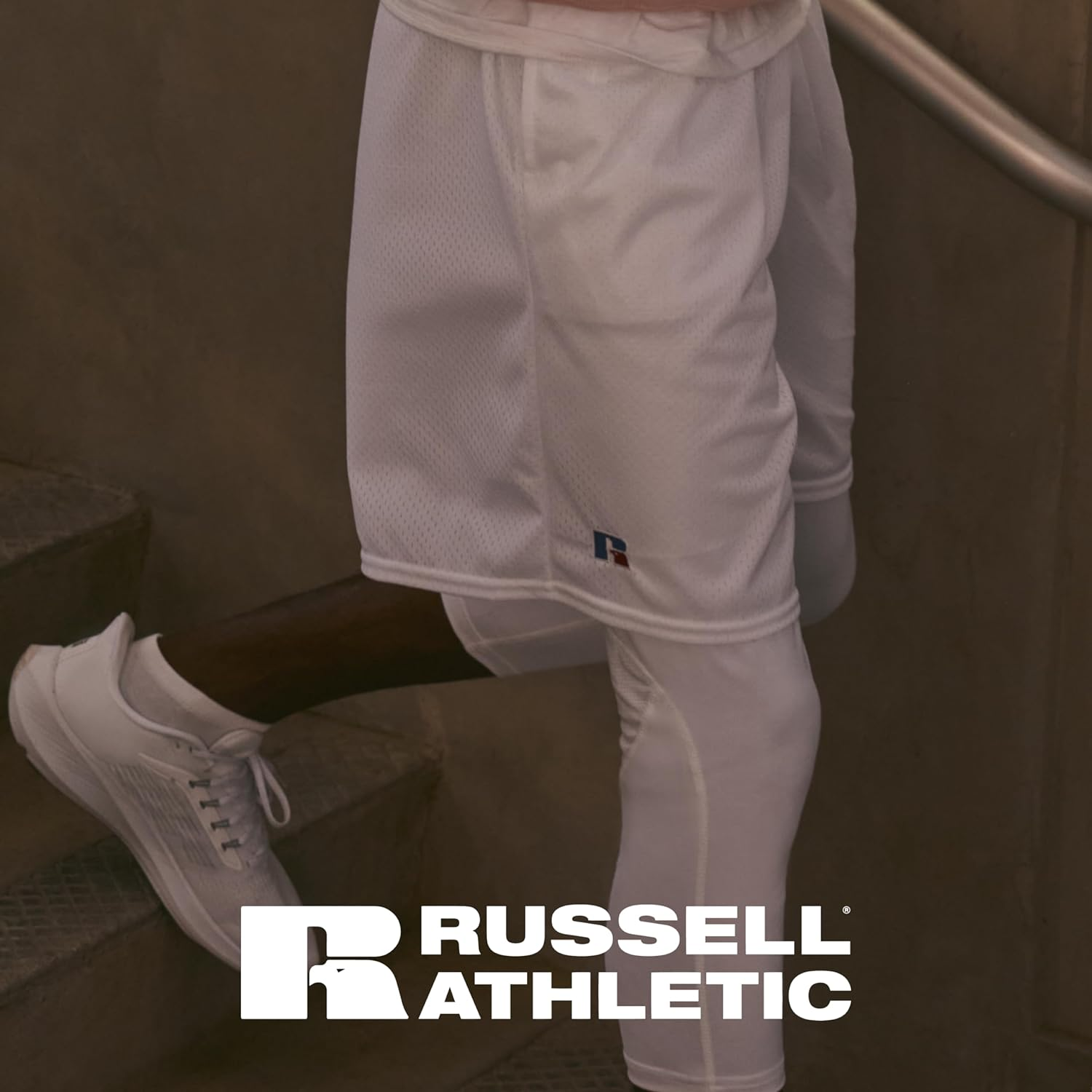Russell Athletic Men'S Mesh Short with Pockets image number 3