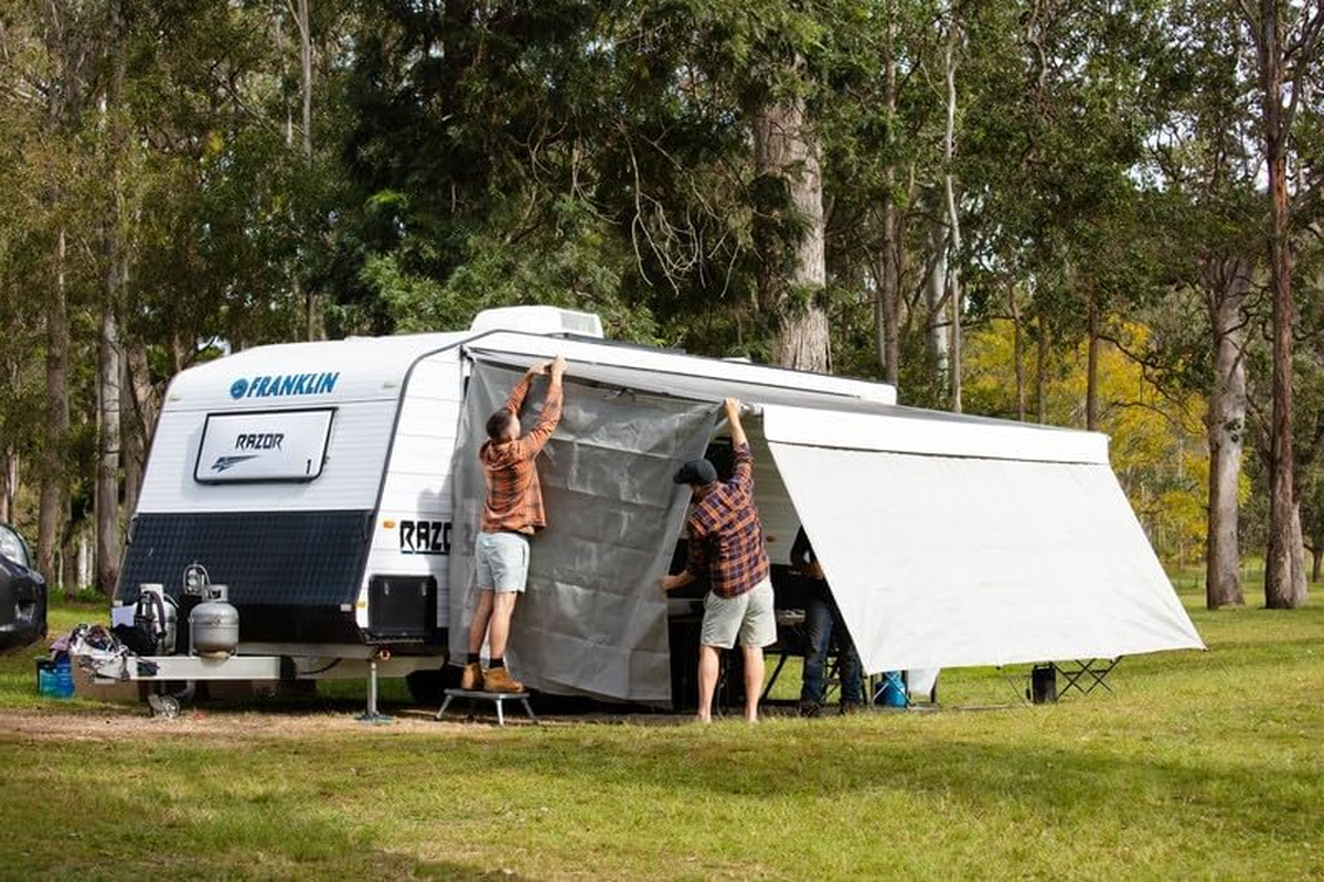 Pop Top Privacy End image number 1