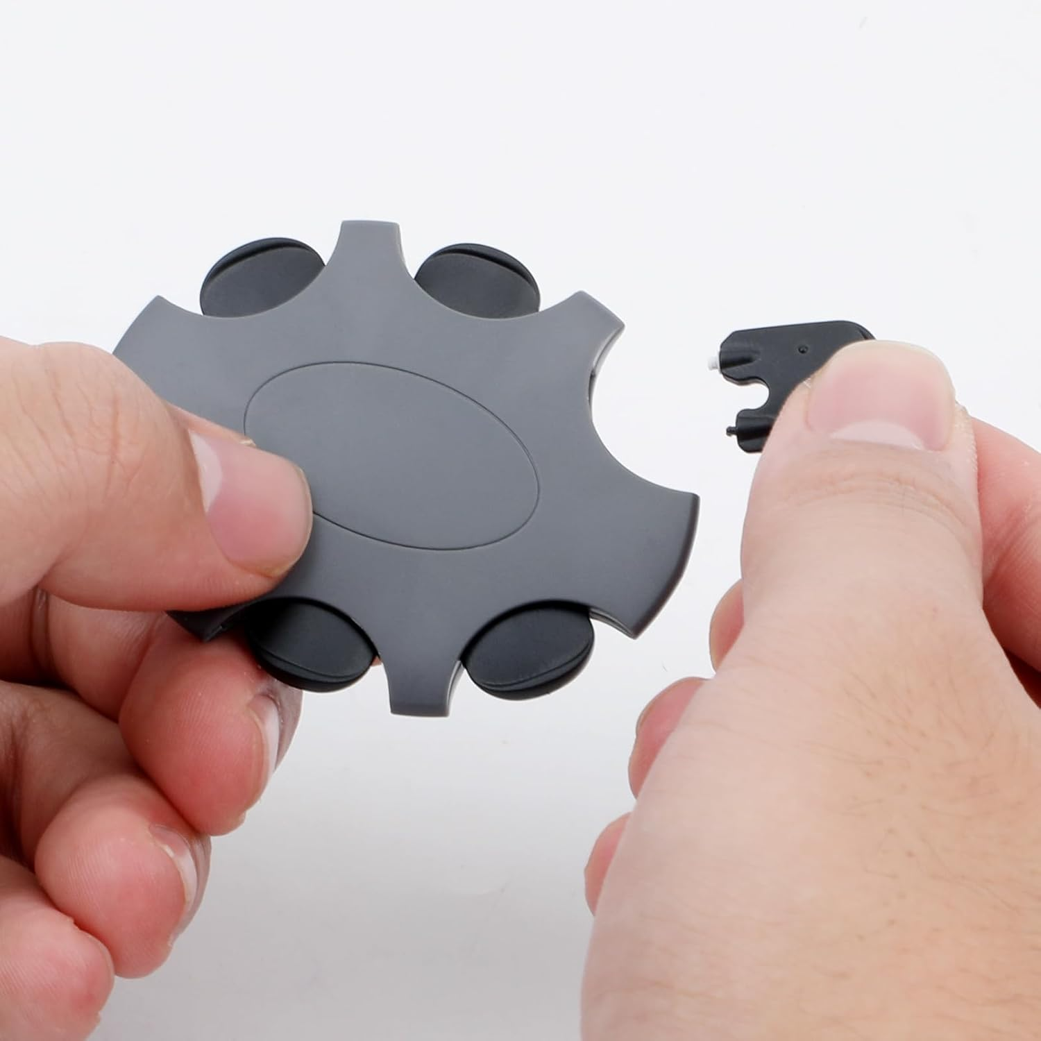 30Pcs Hearing Aid Wax Guards, ABS Shields & Cleaning Kit Wax Filters for Oticon Minifit Prowax Hearing Aids image number 2