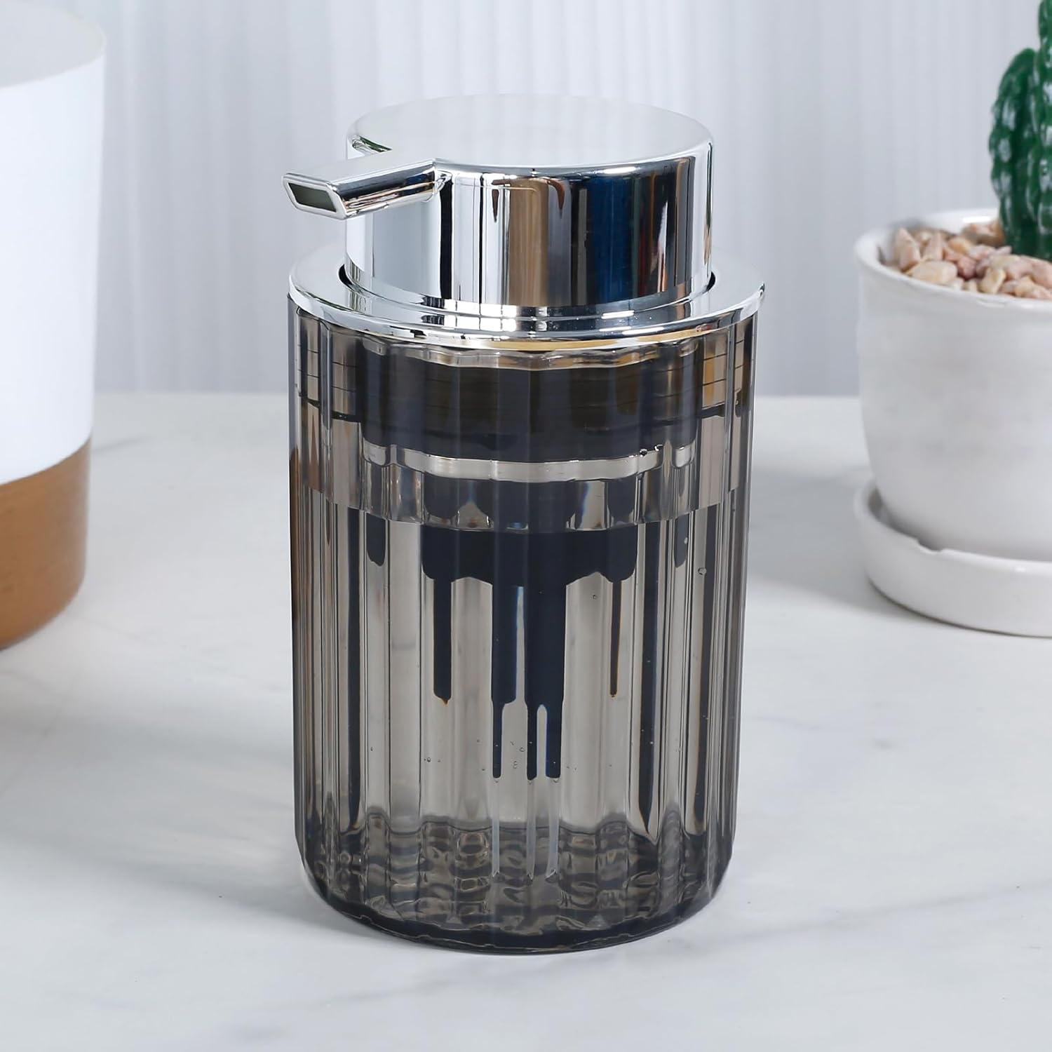 Fwqofvk Foaming Hand Soap Dispenser Delicate Clear Soap Foaming Dispenser Refillable Hand Soap Pump Dispenser Foam Hand Wash Dispenser Soap Pump Bottle for Essential Oil Shampoo Dish (Silver)