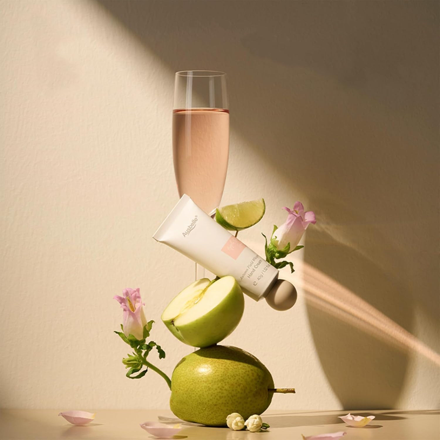 Ausbelle Wine-Aroma Hand Cream Set, Hydrating & Brightening, Moisturising Hand Care, Citrus | Fruity | Gourmand Aroma, Smooth & Soft Hands, 3 &times; 40G image number 3