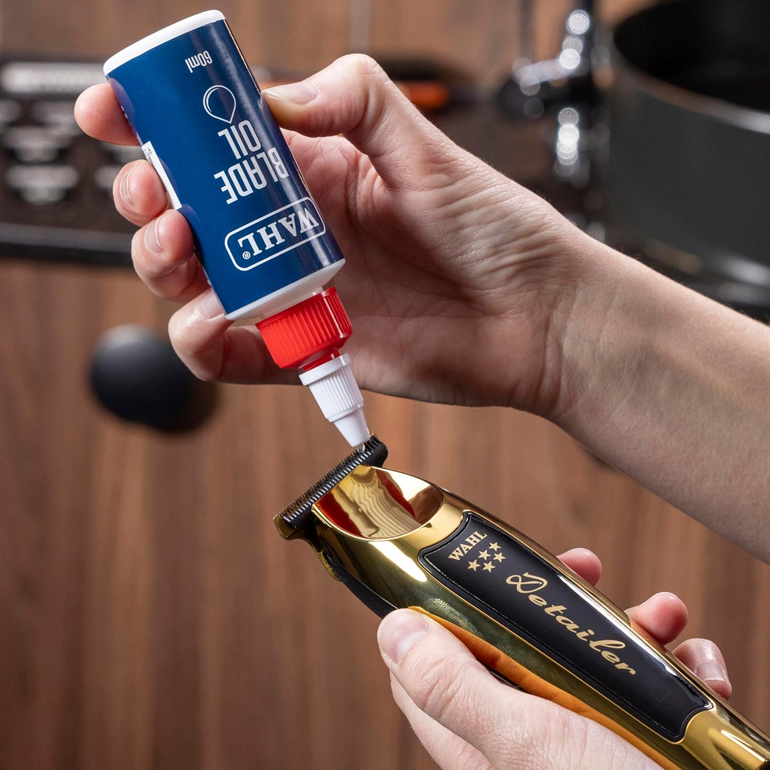 Wahl Clipper Blade Oil 60Ml image number 4