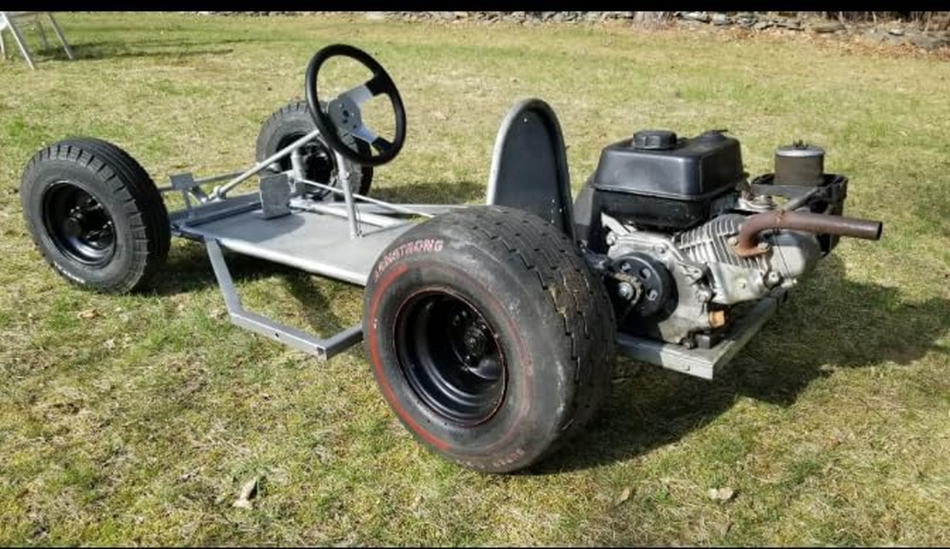 10.5Inch/27Cm Kart Steering Wheel - 3 Spokes Quick Release Off-Road Cart Steering Wheel Interior with Holes for Go Kart Beach Kart Replacement Vehicle Universal (10.5Inch/27Cm - Black)