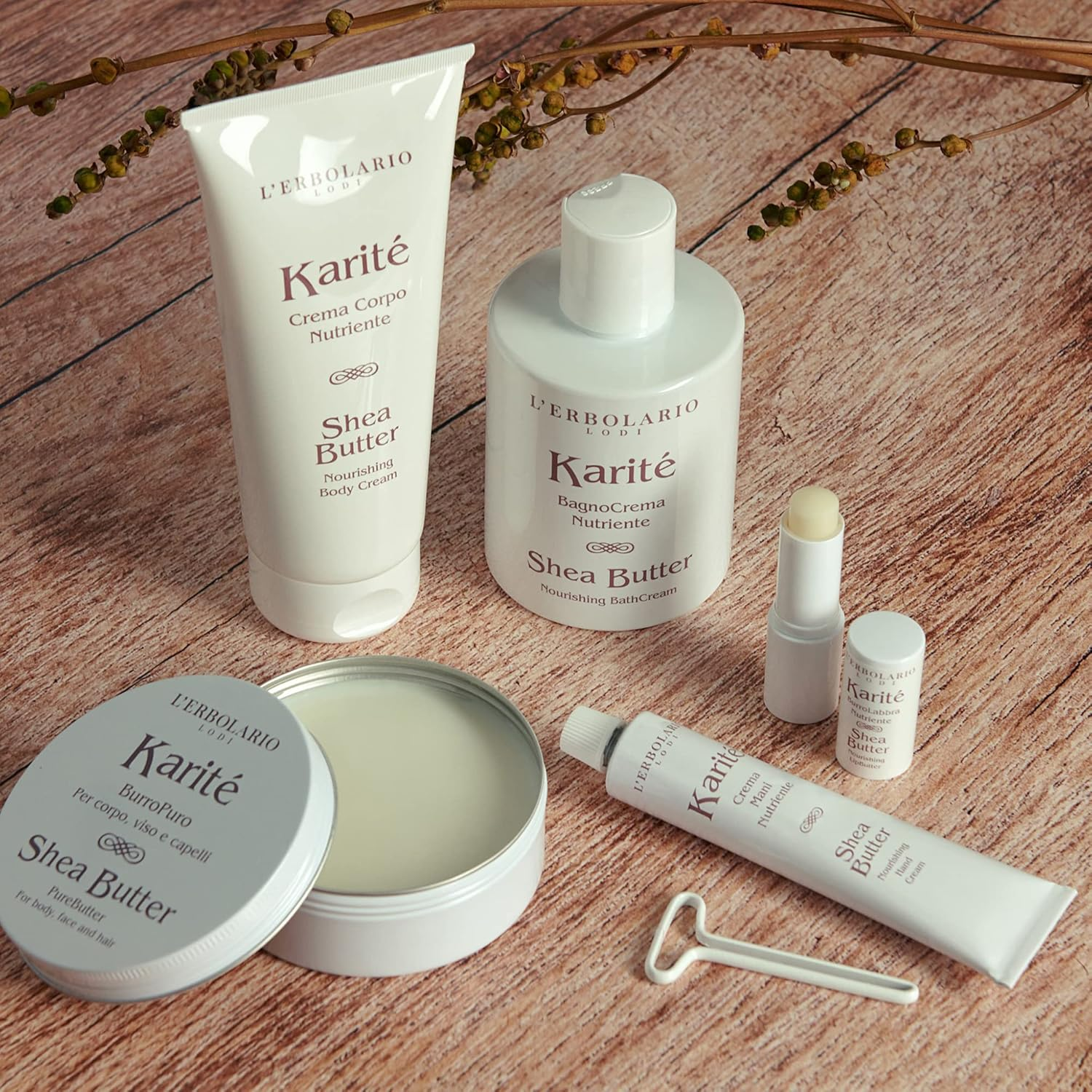 L'Erbolario Karit&eacute; Nourishing Bath/Shower Cream 300 Ml