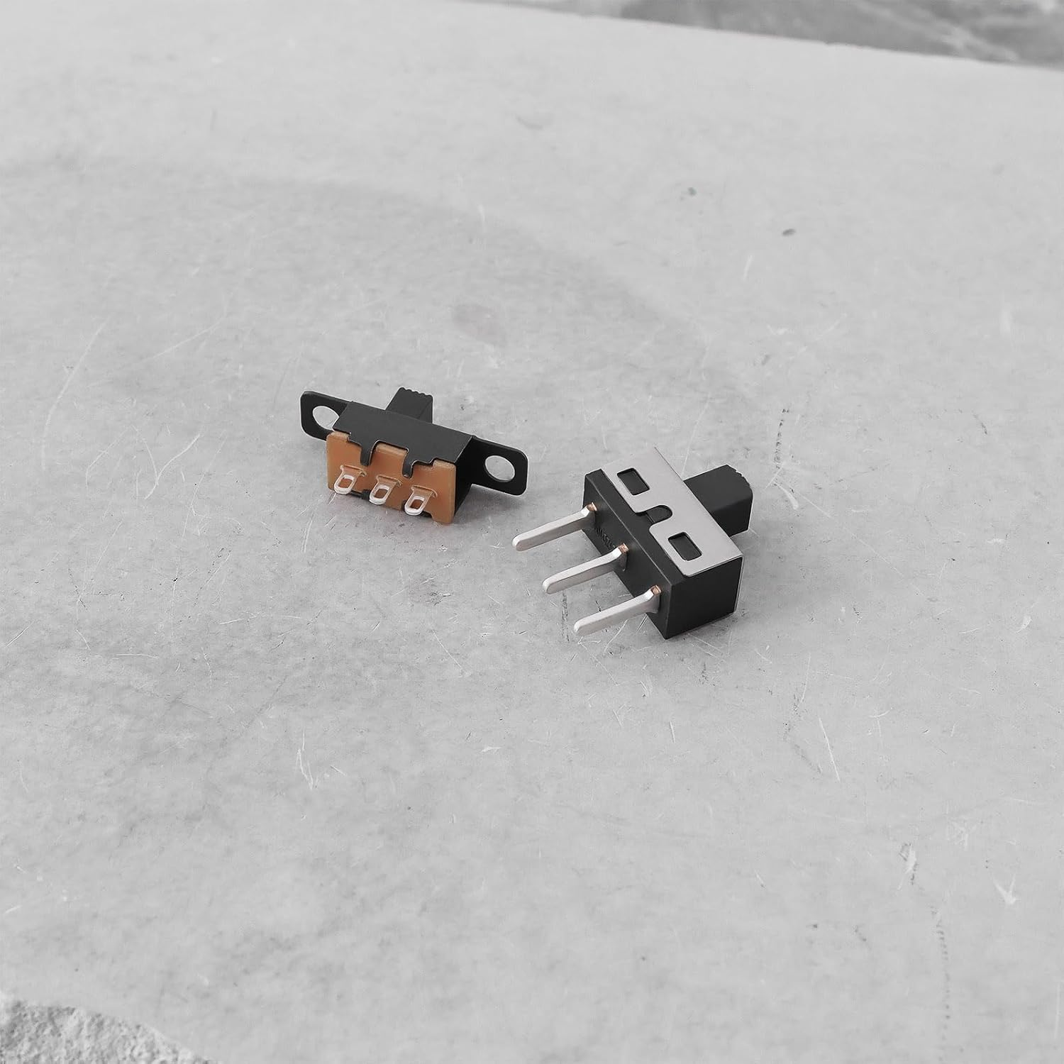 Emsea 80 Pcs SS12D10 SS12F15 High Knob Vertical Slide Switches SPDT 3 Pin 2-Position Panel Mount Micro Latching Toggle Switch for Audio Equipment image number 6