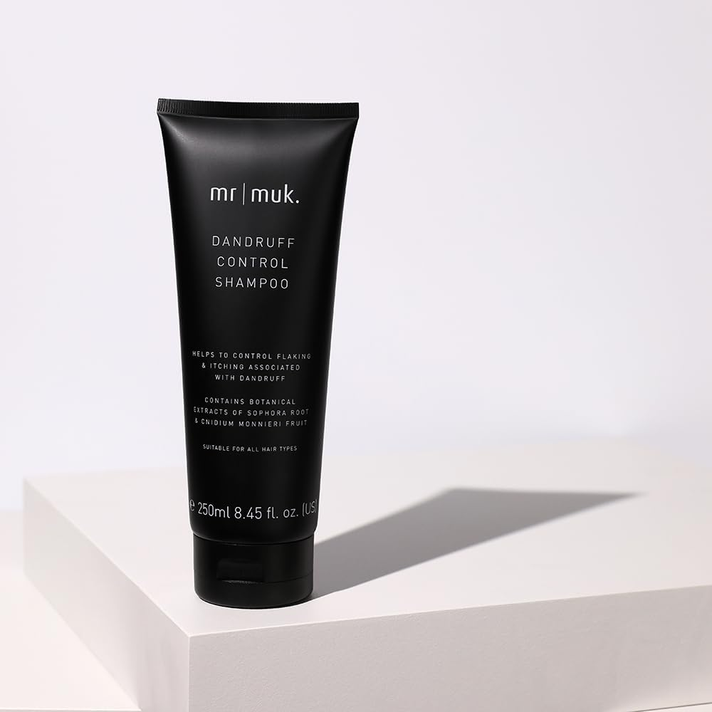 Mr MUK. Dandruff Control Shampoo for Itchy Scalp - anti Dandruff Shampoo, Gentle Cleanser with Nourishing Formula to Calm Dry, Irritated Scalps. Effective anti Flake Shampoo for Scalp Care, 250Ml image number 3
