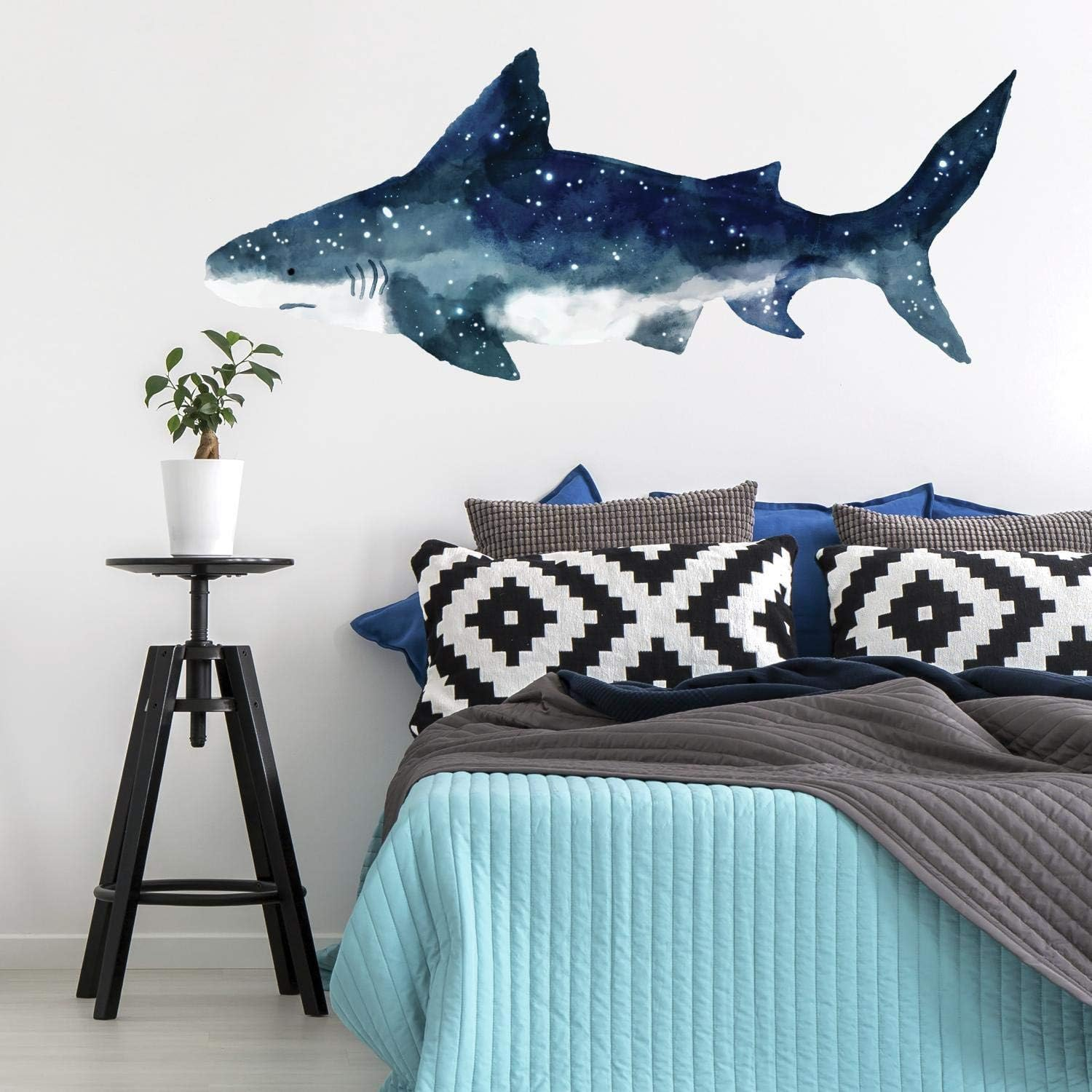 Roommates RMK4014GM Shark Peel and Stick Giant Wall Decals image number 2