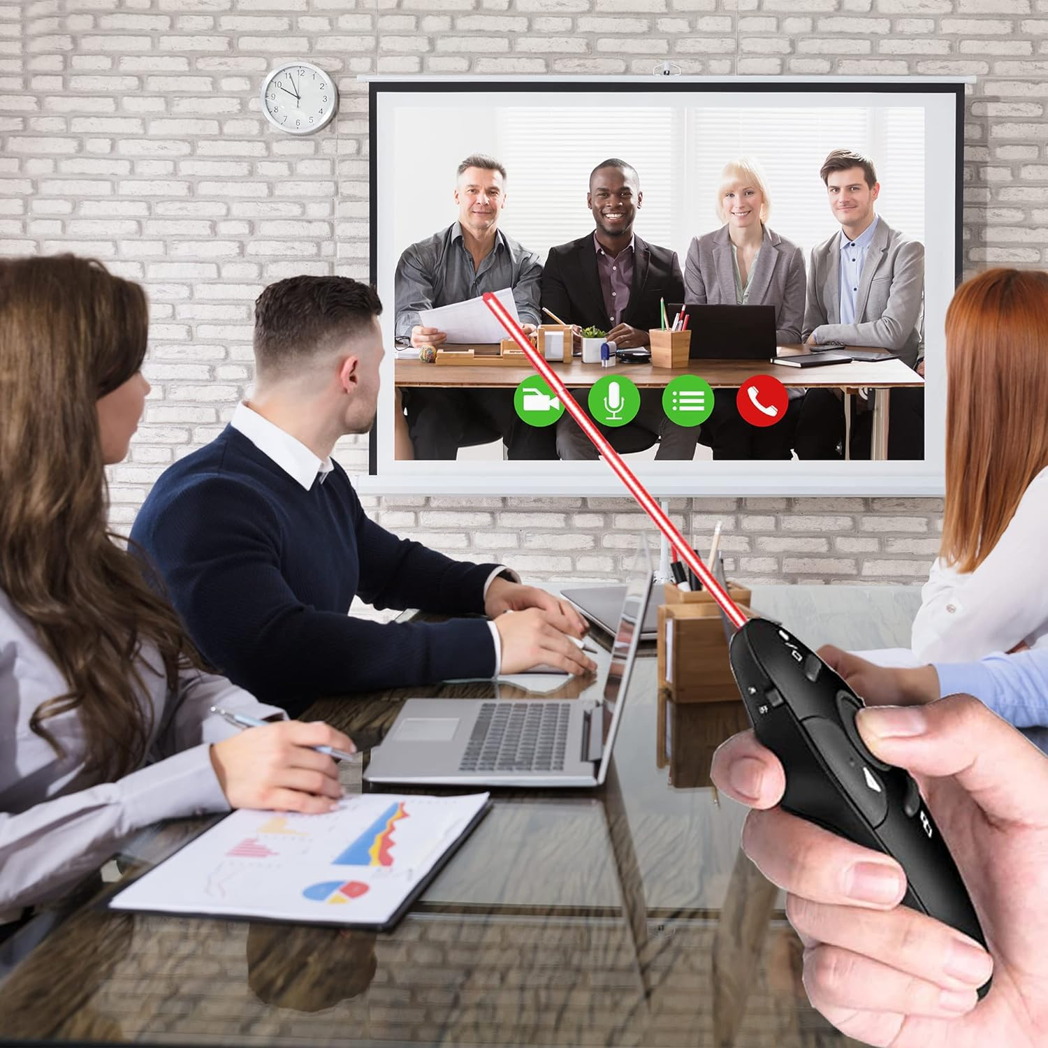 Presentation Clicker Wireless Presenter Remote Control RF 2.4Ghz USB Power Point Clicker for Computer/Laptop/Mac/Keynote/Win image number 1