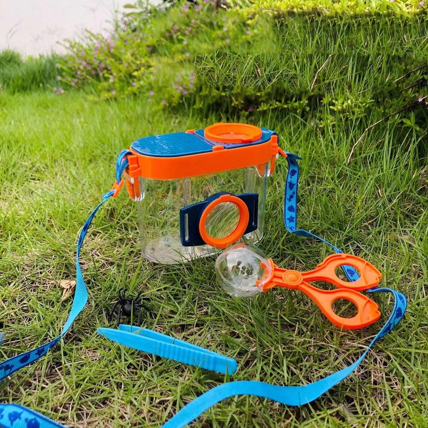 DONHUA Bug Catcher Kit,Habitat with Magnified Viewer Magnifying Glass, Tweezers, Bug Catcher Explore Nature Outdoor Exploration for Boys Girls image number 2