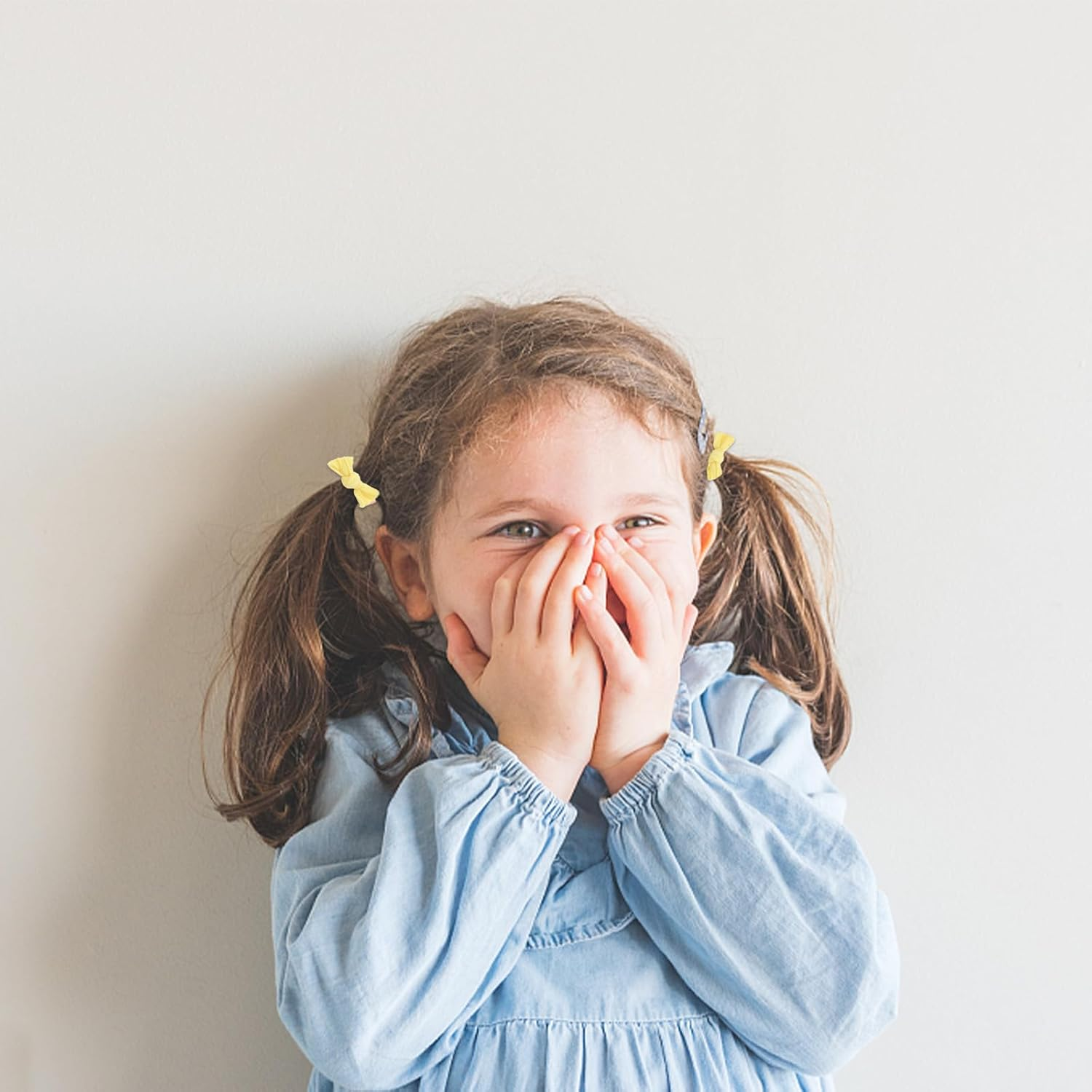 20 Thick Hair Rings with Candy Coloured Hair Bows image number 4