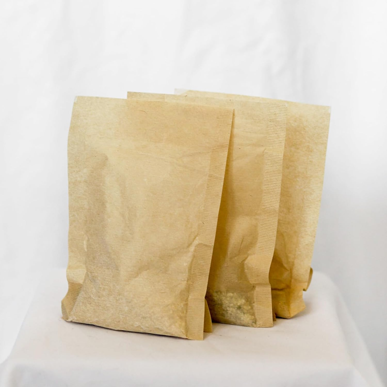 Naturemary Hydrating Steep Your Bath Island Escape - Moisturizing Bath Soak for Dry Skin - Bath Tea Rich in Minerals - Mango Coconut - 150 G image number 2