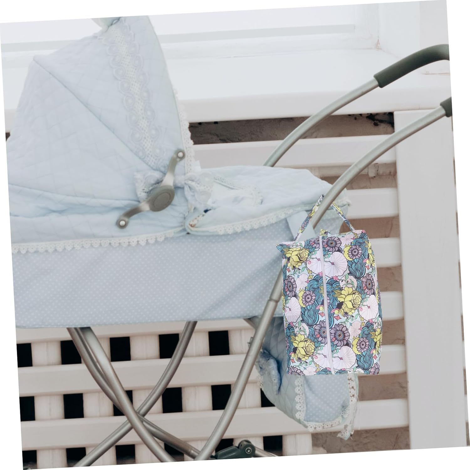 Abaodam Boy Girl Storage Pouch Diaper Organizer Bag for Travel and Nursery Multi-Functional Diaper Container for Wet and Dry Items Convenient Tote for Mother Supply and Essentials image number 5