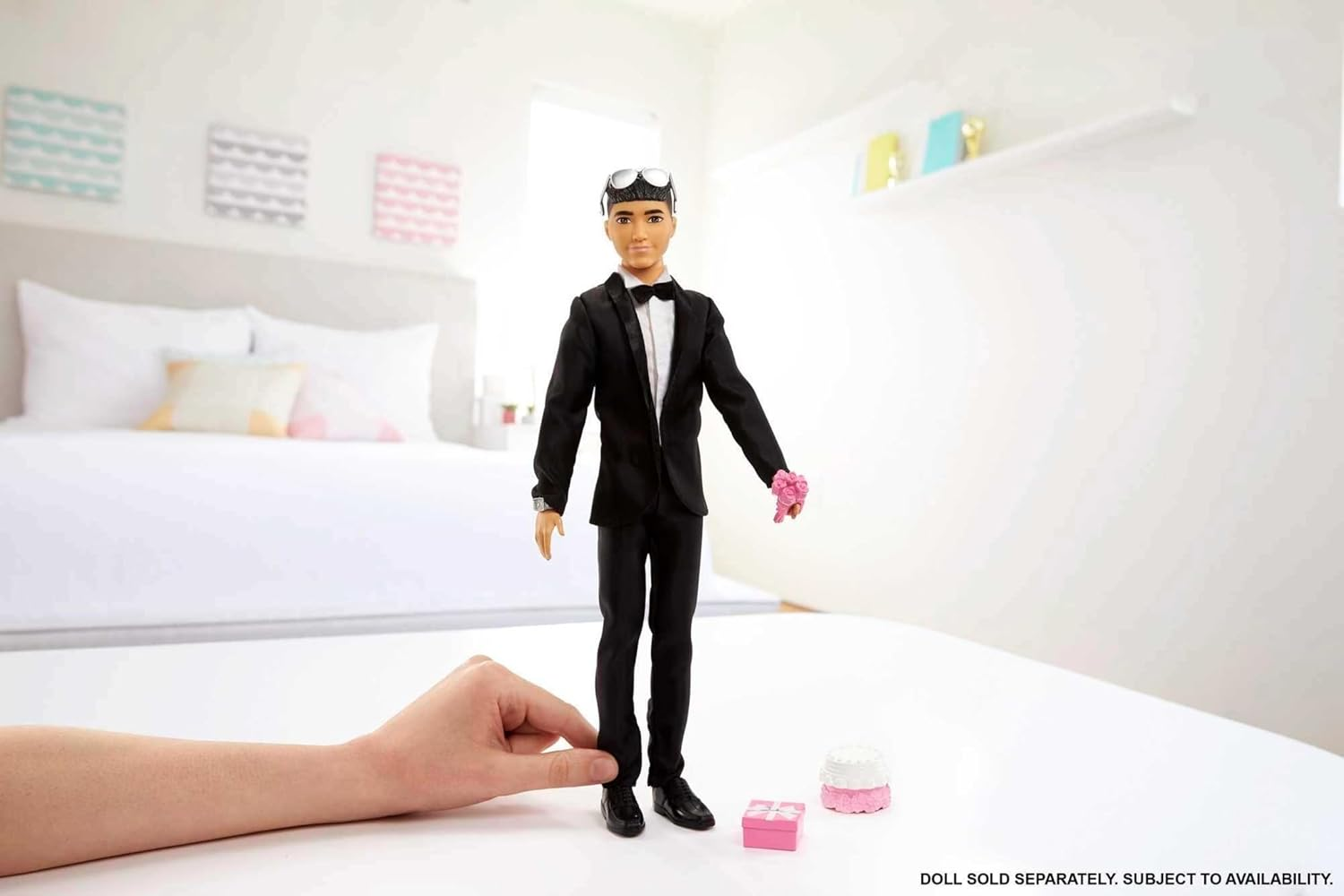 Mattel - Barbie Ken Fashion 2-Pack, Groom Outfit for Ken Doll with Tuxedo, Shoes, Watch, Gift, Wedding Cake with Tray & Bouquet image number 3