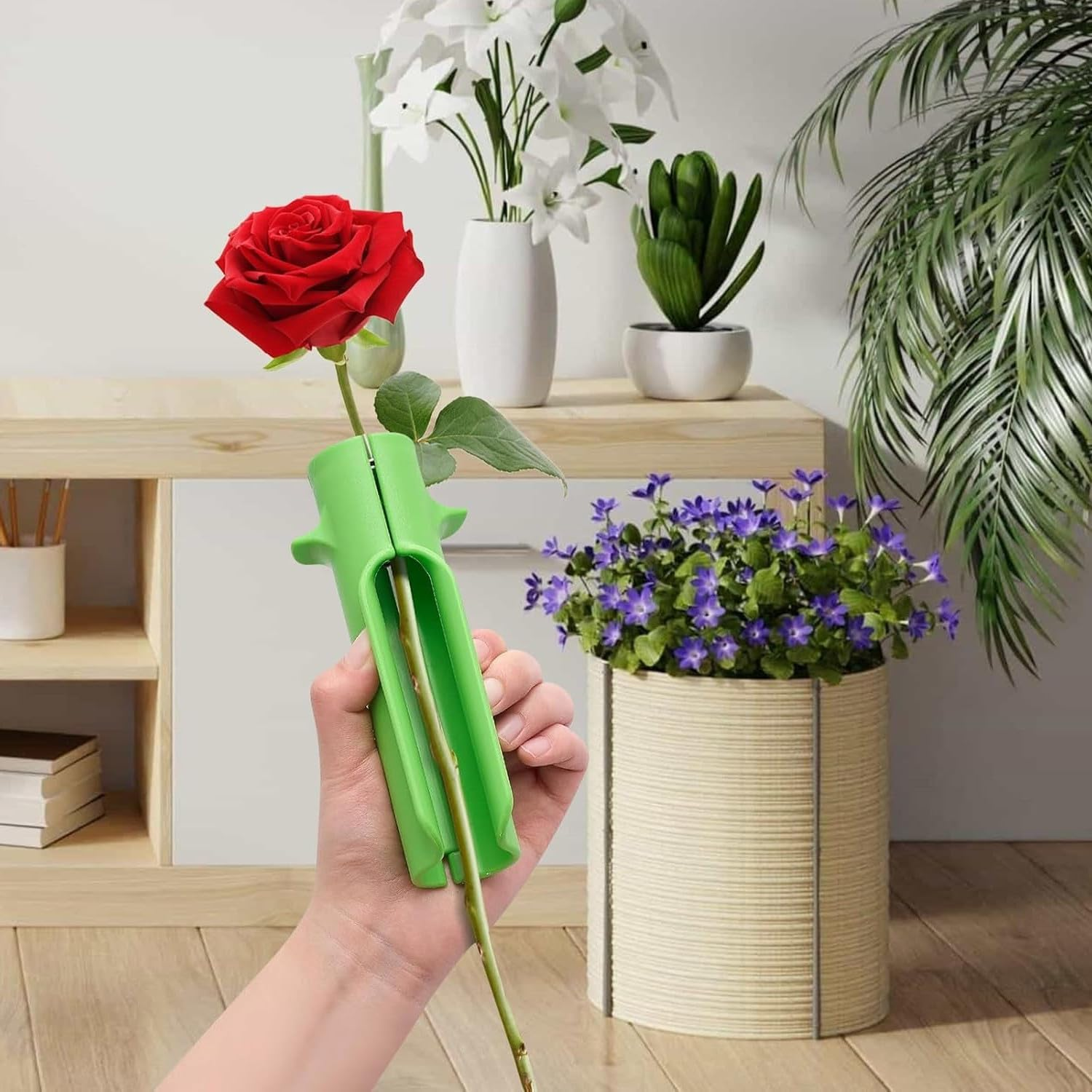 1 Pcs Rose Thorn Stripper Tool Thorn Remover for Roses Leaf Stripper Tool Flower Cleaner Cutter to Removal Leafs for Home Flower Shop Gardening Floral Arrangements image number 4
