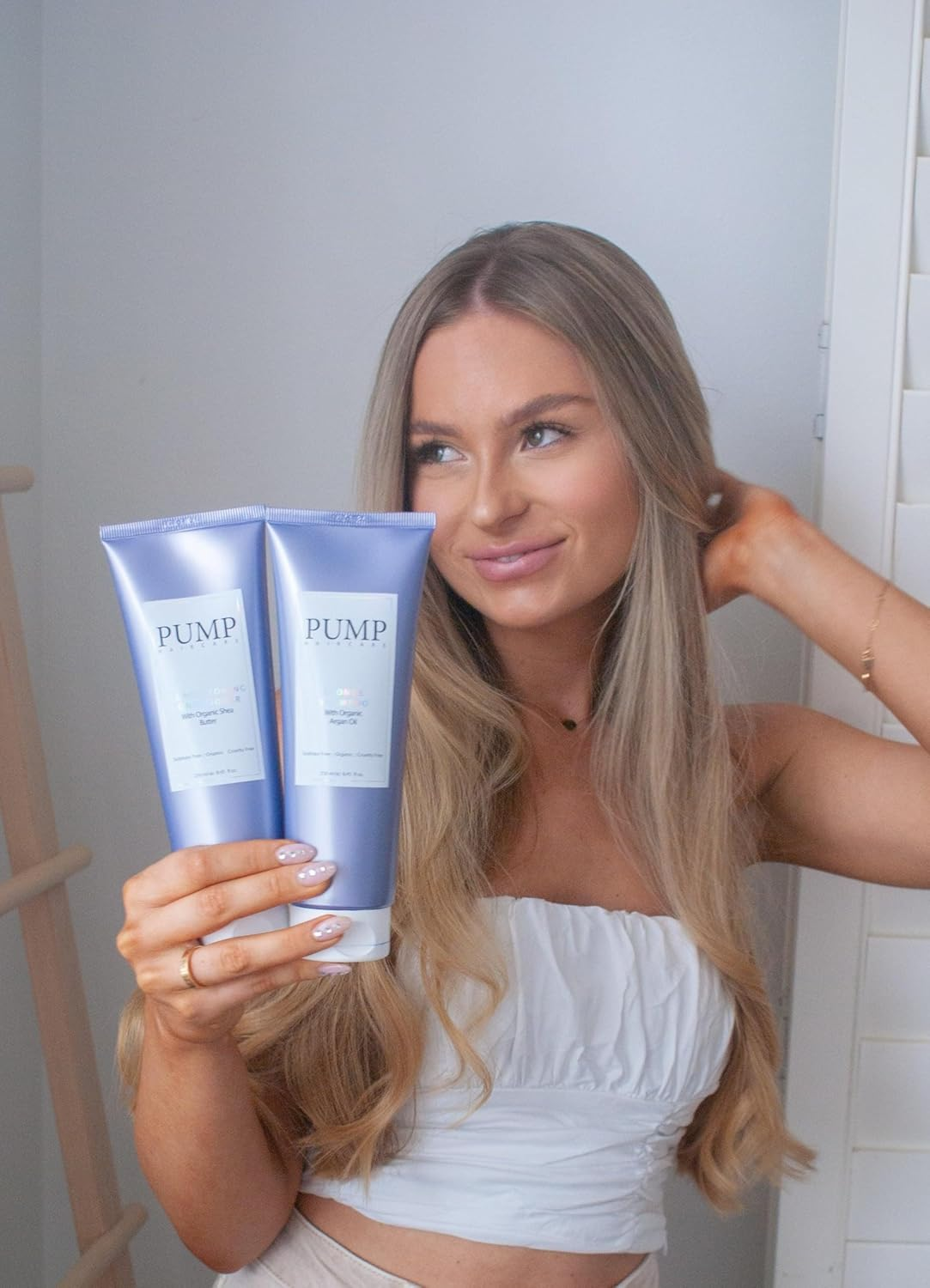 Blonde Shampoo for Toned Hair - Pump Haircare image number 3