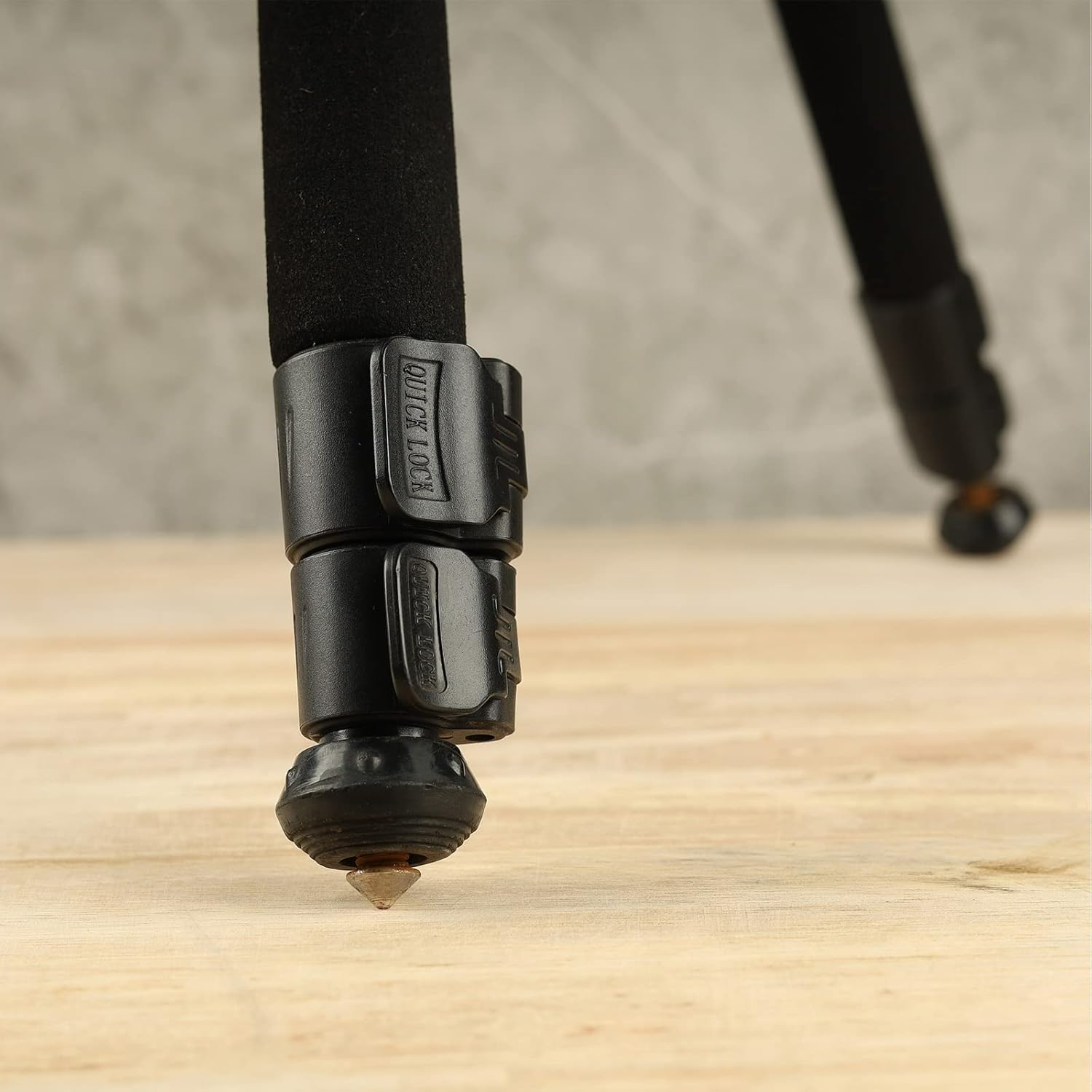 Uxcell 1/4 Inch Thread Tripod Spike, 6 Pack Camera Tripod Ground Spike Screw Stainless Steel Spike Mount Adapter for Monopod Style 2, Silver image number 3