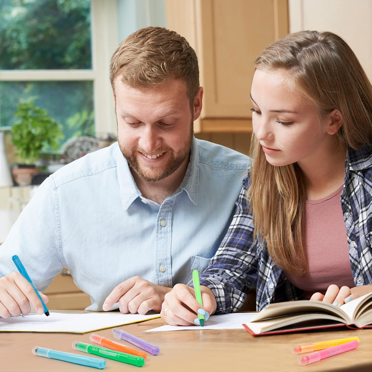 Feela Bible Highlighters, 8 Assorted Colours Gel Highlighters, No Bleed Dry Highlighter Marker Pens Study Kit, Great for Journaling, Highlighting and Studying image number 6