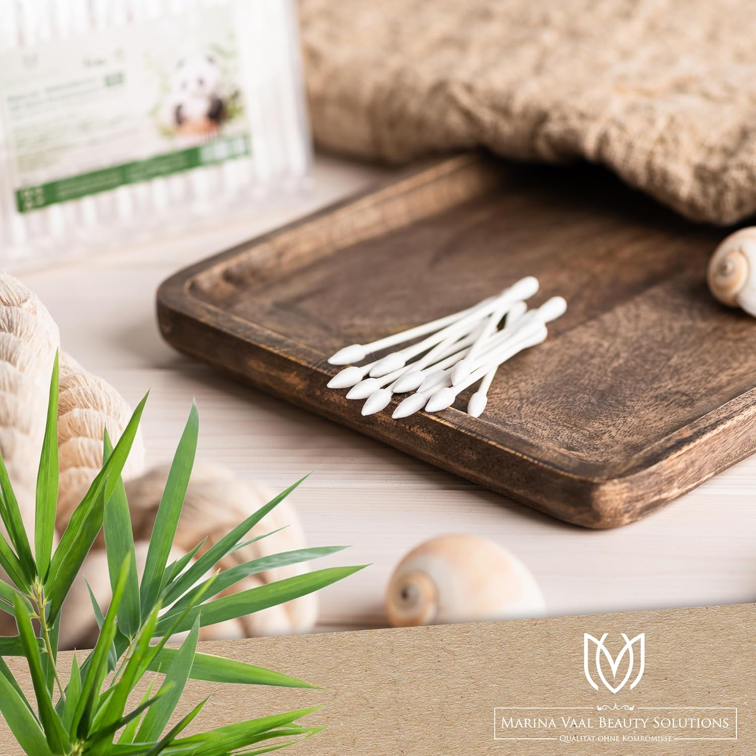 Cotton Buds for Makeup and Cleansing, 1000 (10X100) Sterile, Individually Wrapped, with a round and One Pointed Tip, in Hard Paper Handle and Sturdy Paper Handle image number 2