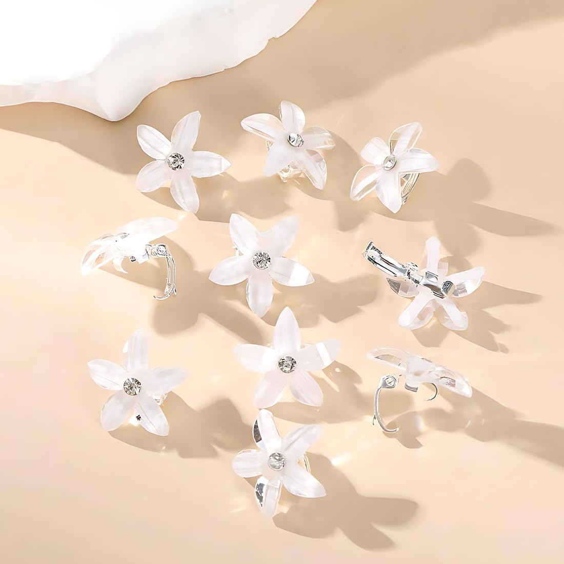 WUSJCOF White Flower Hair Clips Pack of 10 - Hair Accessories Wedding & Communion for Girls, Mini Hair Clips with Rhinestones, Decorative Hair Clip for Bridal Hairstyles image number 3