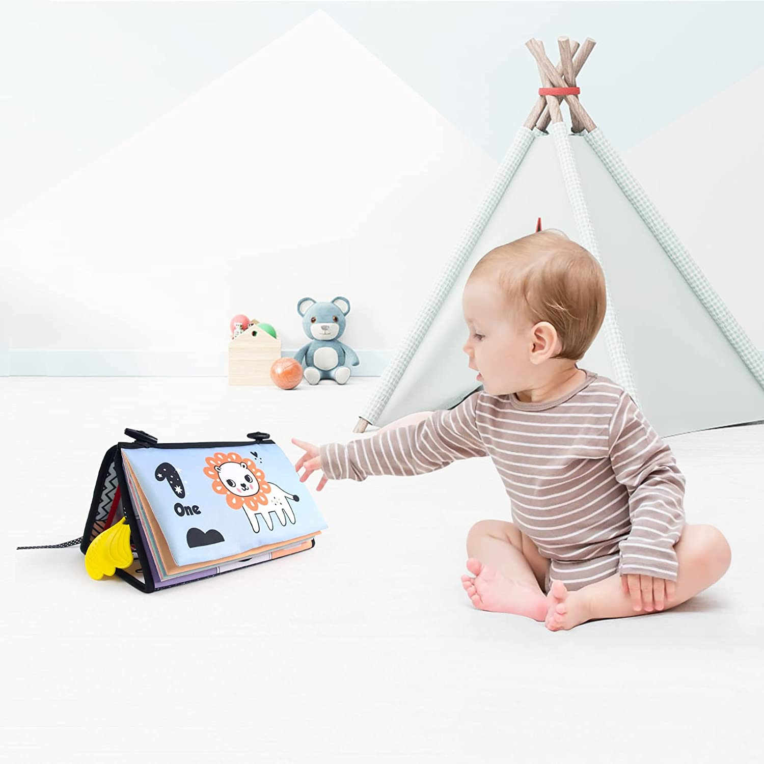 Hapavis Tummy Time Toys Cloth Books with Mirror Teethers Black and White High Contrast Early Educational Toy Graphic Series image number 4