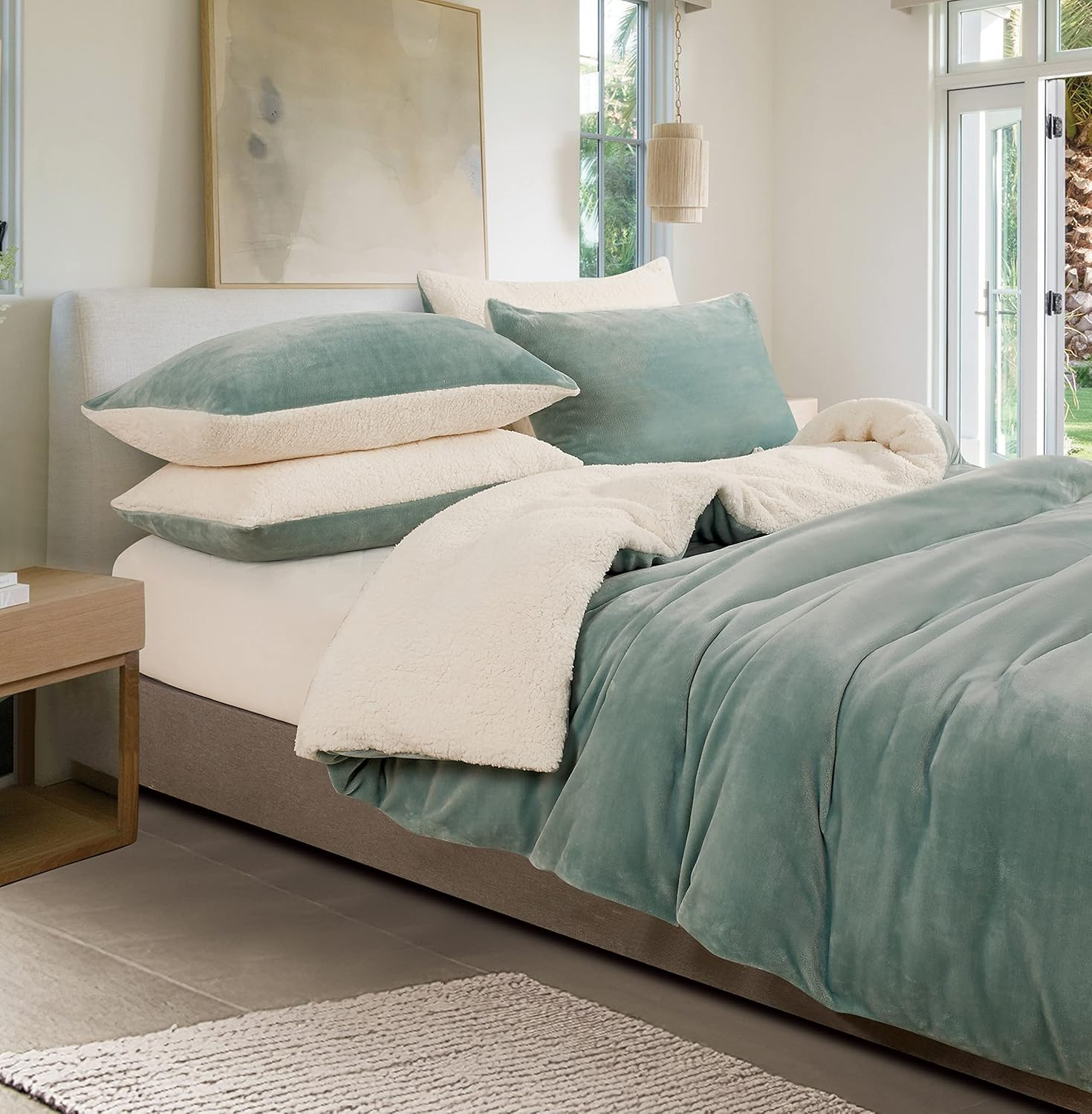 Gioia Casa 2-In-1 Teddy Sherpa Quilt Cover Set & Blanket with Matching Pillowcases - Ultra Soft, Comfy, Luxurious Versatile Quilt Cover Set with Zipper Closure (Sage Green, Double) image number 6