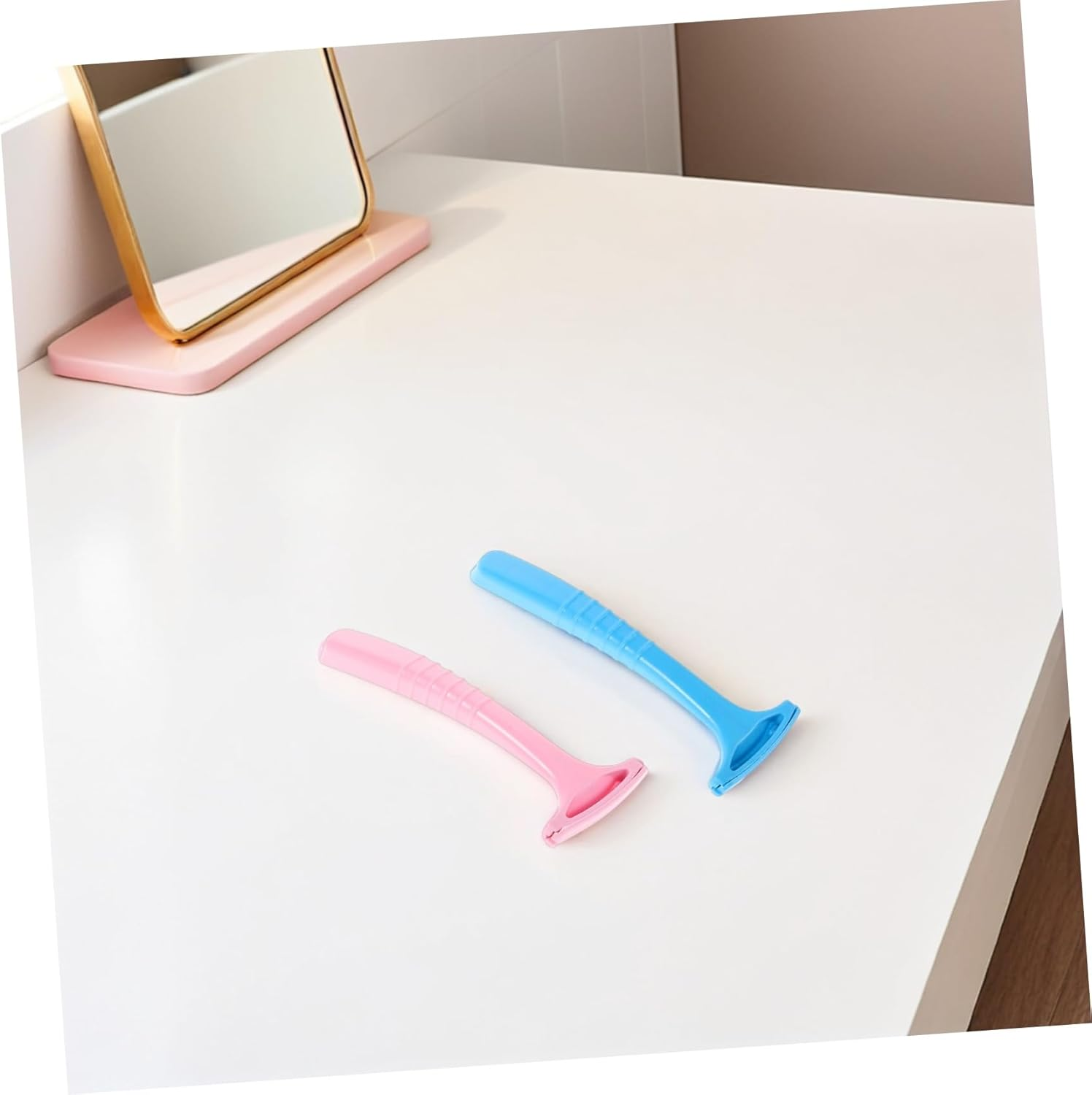 SOESFOUFU 20Pcs Foot Callus Remover with Sharp Blades Portable Heel Scraper for Cracked Heels Comfortable Grip Pedicure Tool for Dead Skin Removal and Exfoliation image number 3