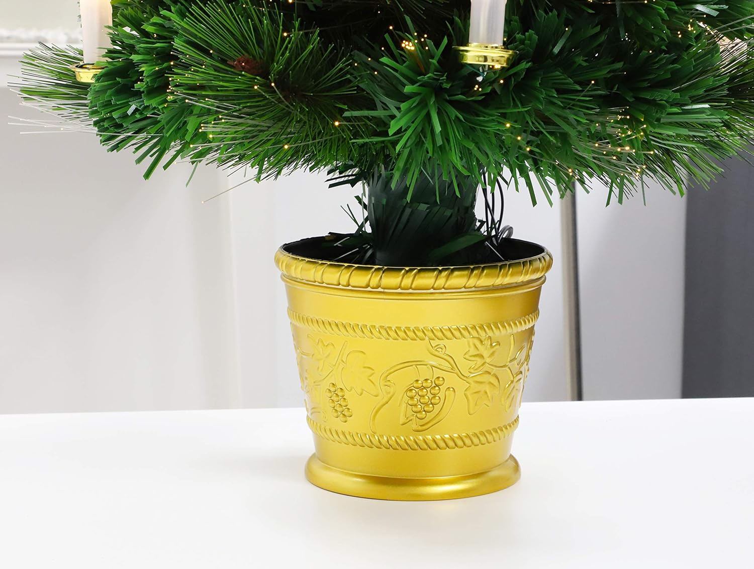 Christmas Concepts&reg; 2Ft (60Cm) Green Fibre Optic Pine Christmas Tree with Cones, Red Berries and LED Candles image number 1