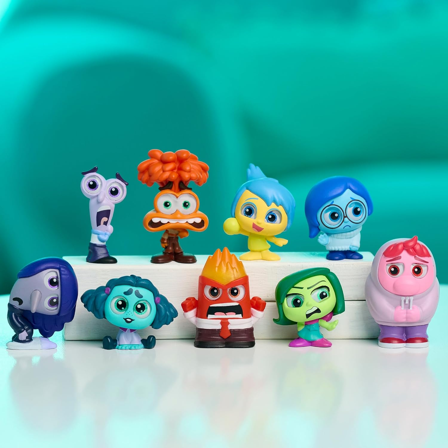 Disney Doorables inside Out 2 Collection Peek, 9 Exclusive 1.5-Inch Collectible Figurines, Kids Toys for Ages 5 up by Just Play image number 3