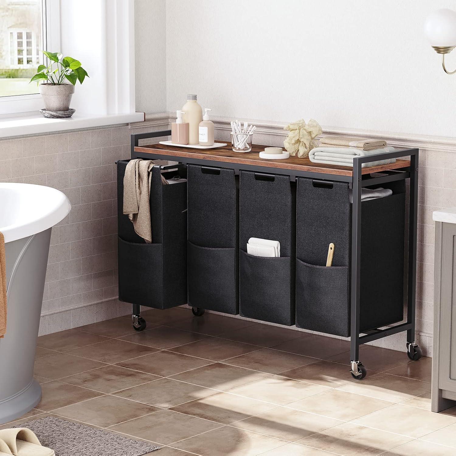 HOOBRO Laundry Sorter 4 Sections, Laundry Hamper with Wheels, 4 &times; 10.5 Gal (40 L), Rolling Laundry Basket, Pull-Out and Removable Oxford Fabric Bags, Rustic Brown and Black BF04XY01