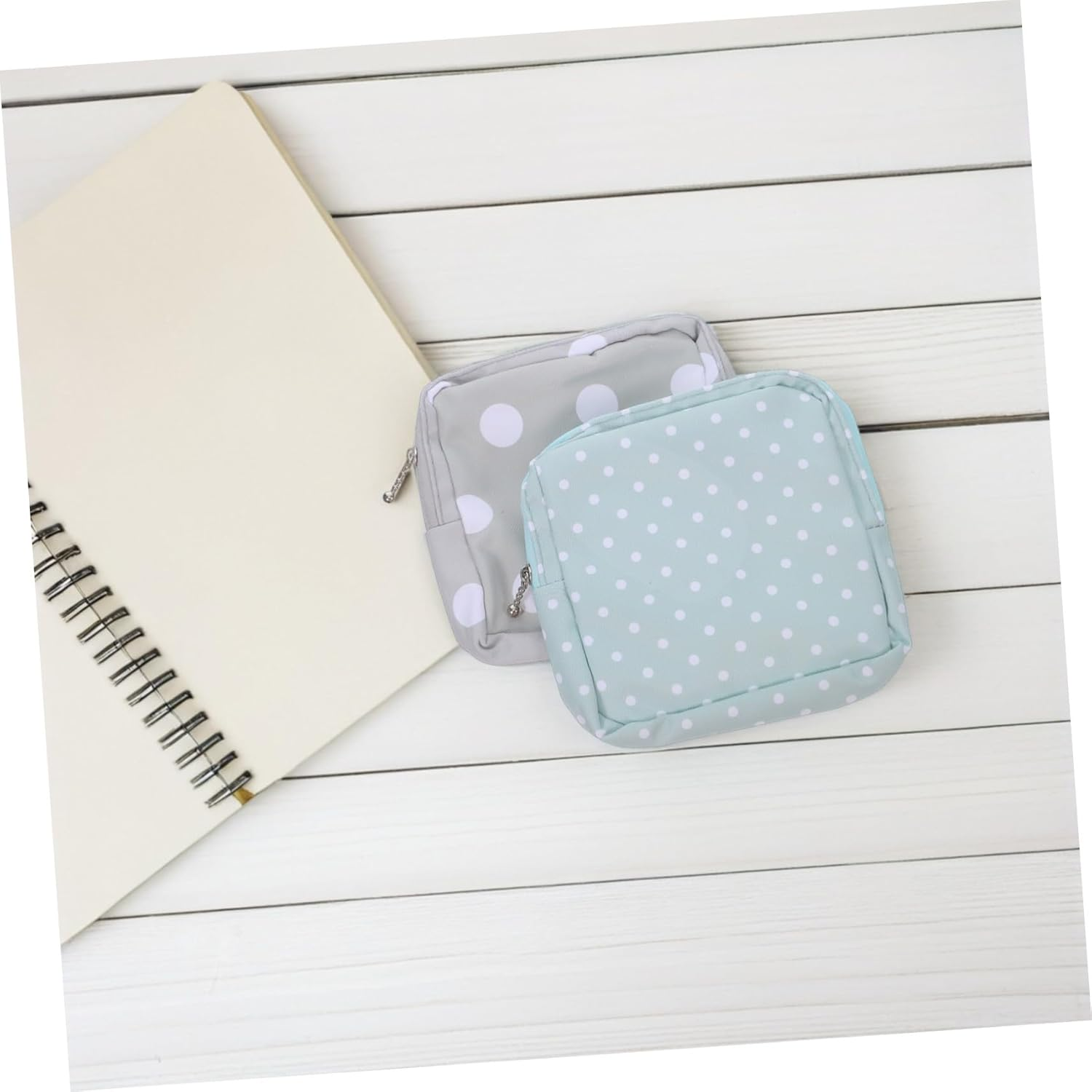 2Pcs Sanitary Pad Storage Bag for Women and Teen Oxford Cloth Menstrual Pouch with Chic Colors Portable Reusable Organizer for Pads Coins and Essentials image number 3