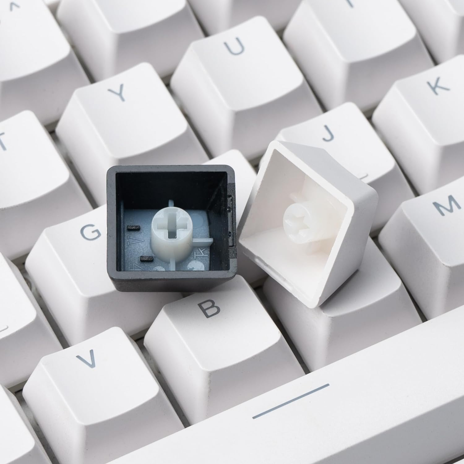 Keychron C2 Full Size 104 Keys Wired Mechanical Gaming Keyboard for Mac Layout, Gateron G Pro Brown Switch/White LED Backlight/Double Shot ABS Keycaps/Usb C Computer Keyboard for Windows Laptop image number 4