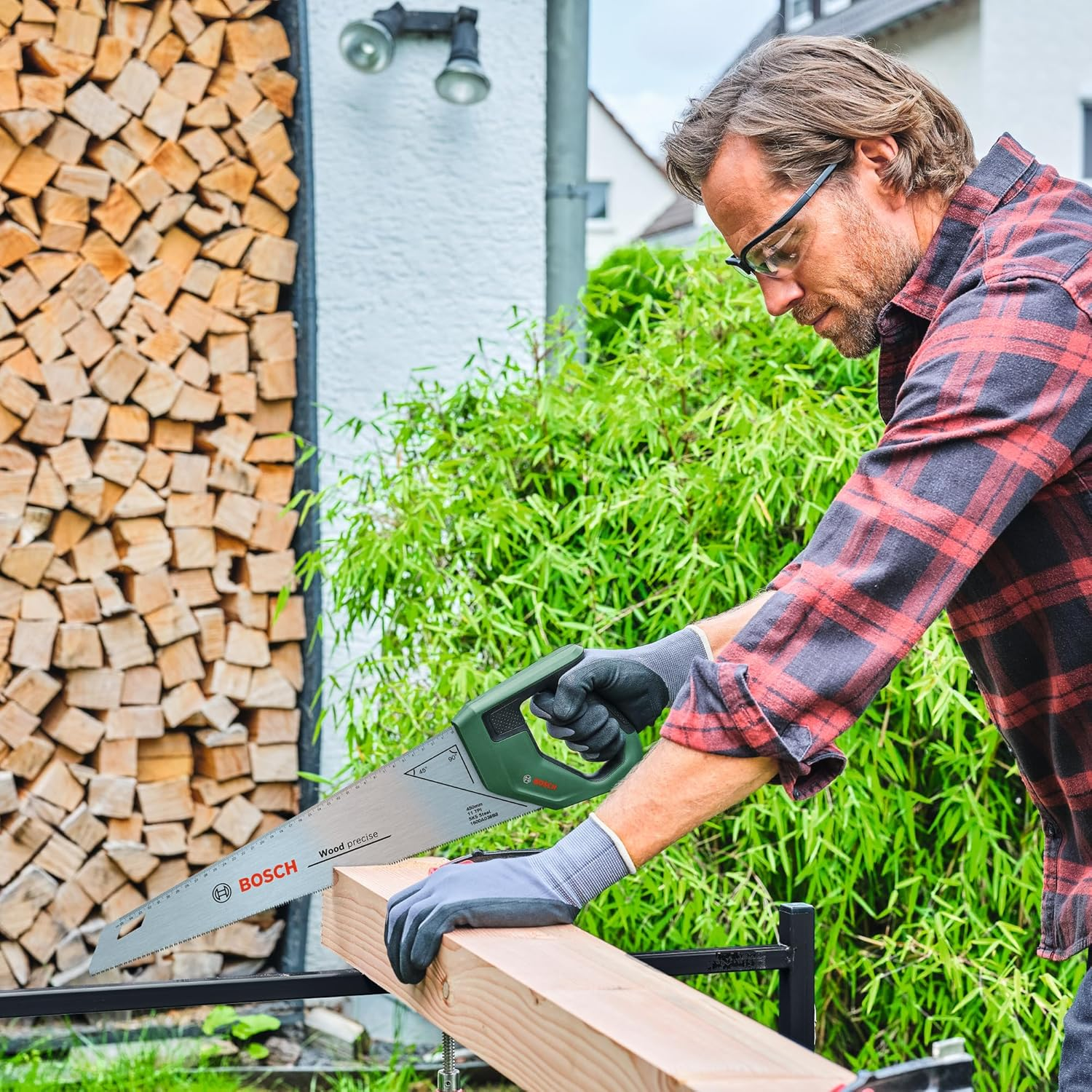 Bosch Handsaw 450 Mm (SK5 Steel Saw Blade for Fine Cuts in Wood; 11 TPI; Induction-Hardened Teeth; 45&deg;/90&deg; Marking Guide; 40 Cm Metric Scale; Ergonomic Softgrip)