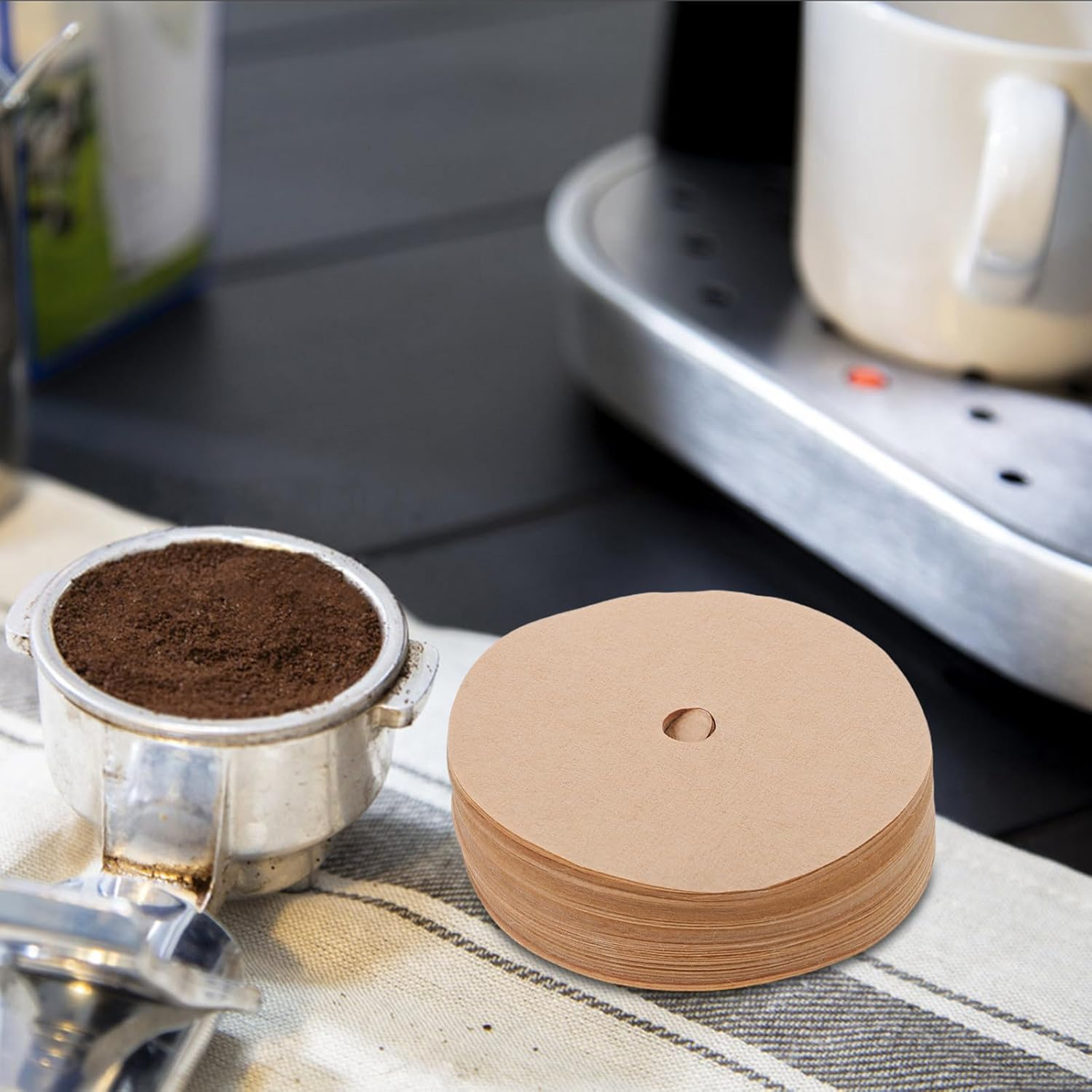 TEHAUX 200Pcs round Coffee Paper Filters for Drip Coffee Maker, Espresso Machine Accessories for Espresso Precise Brewing Khaki image number 5