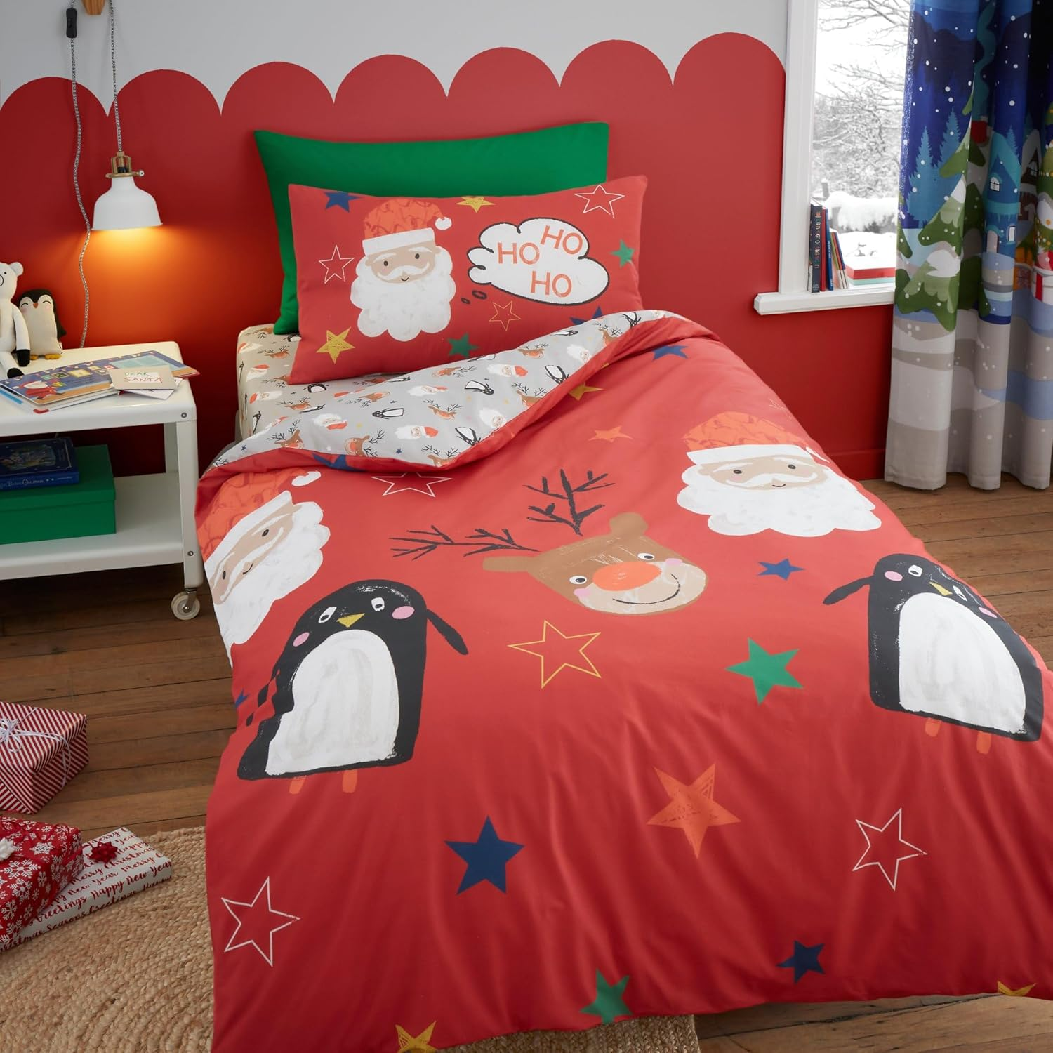 Bedlam - Ho Ho Ho - Reversible Duvet Cover Set - Single Bed Size in Red image number 1