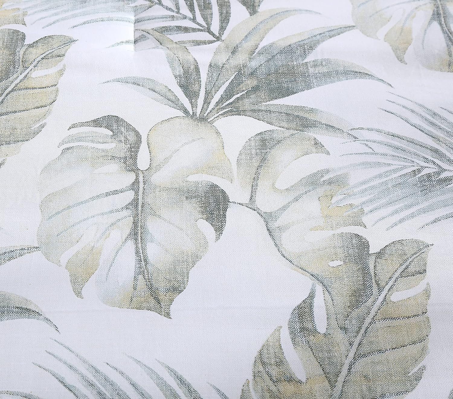 Tommy Bahama - King Comforter Set, Reversible Cotton Bedding with Matching Shams, Medium Weight Home Decor for All Seasons (Waimea Bay Green, King) image number 3