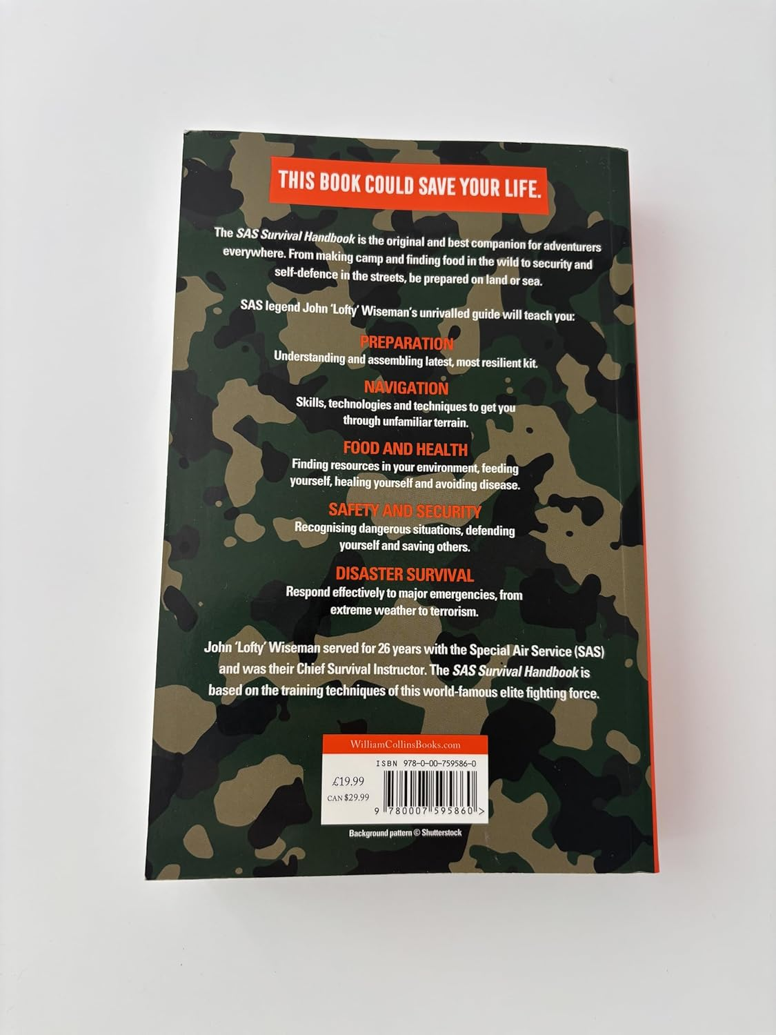 Collins Gem - SAS Survival Guide: How to Survive in the Wild, on Land Orsea image number 5