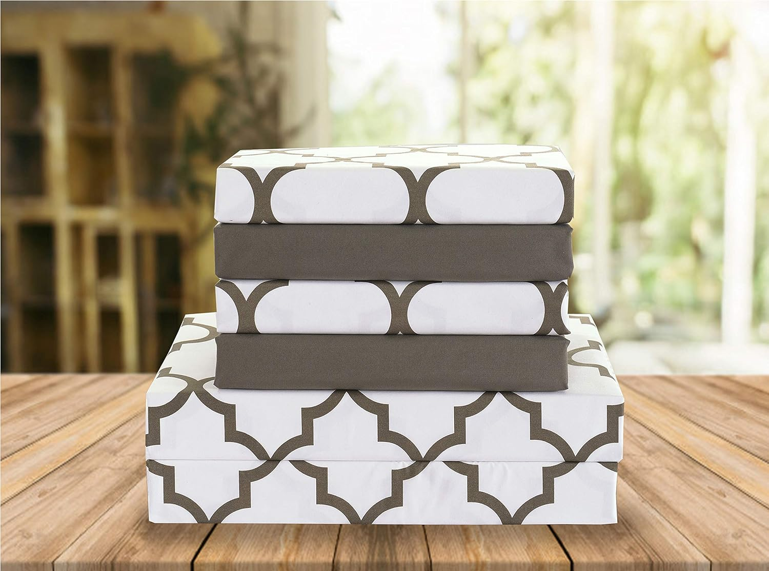 Elegant Comfort Luxury Soft Bed Sheets Quatrefoil Pattern 1500 Thread Count Percale Egyptian Quality Softness Wrinkle and Fade Resistant (6-Piece) Bedding Set, King, White image number 4