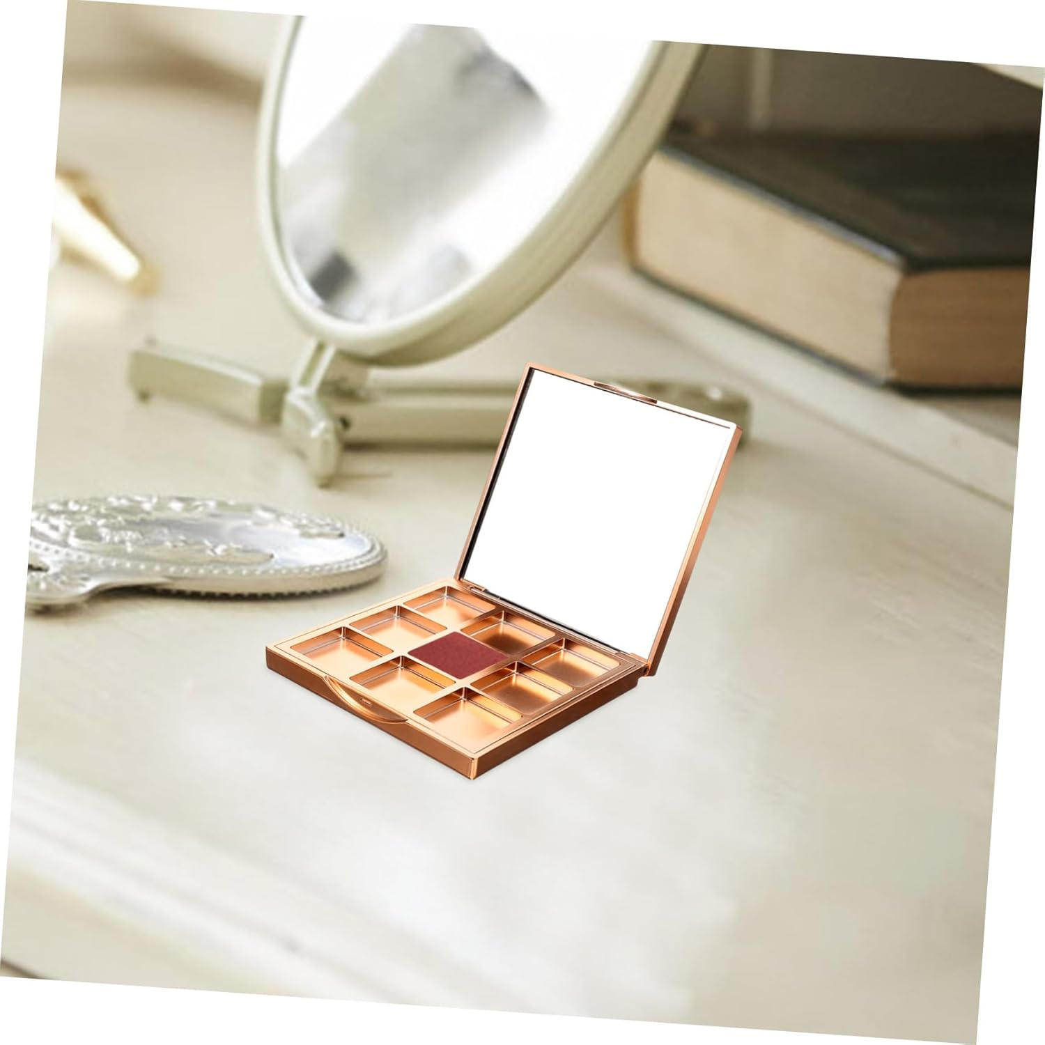 BELLIFFY 9Grids Eyeshadow Palette Empty Box Makeup Storage for Blush and Lipstick Compact Sequin Quicksand Design for Travel and Outdoor Use image number 5