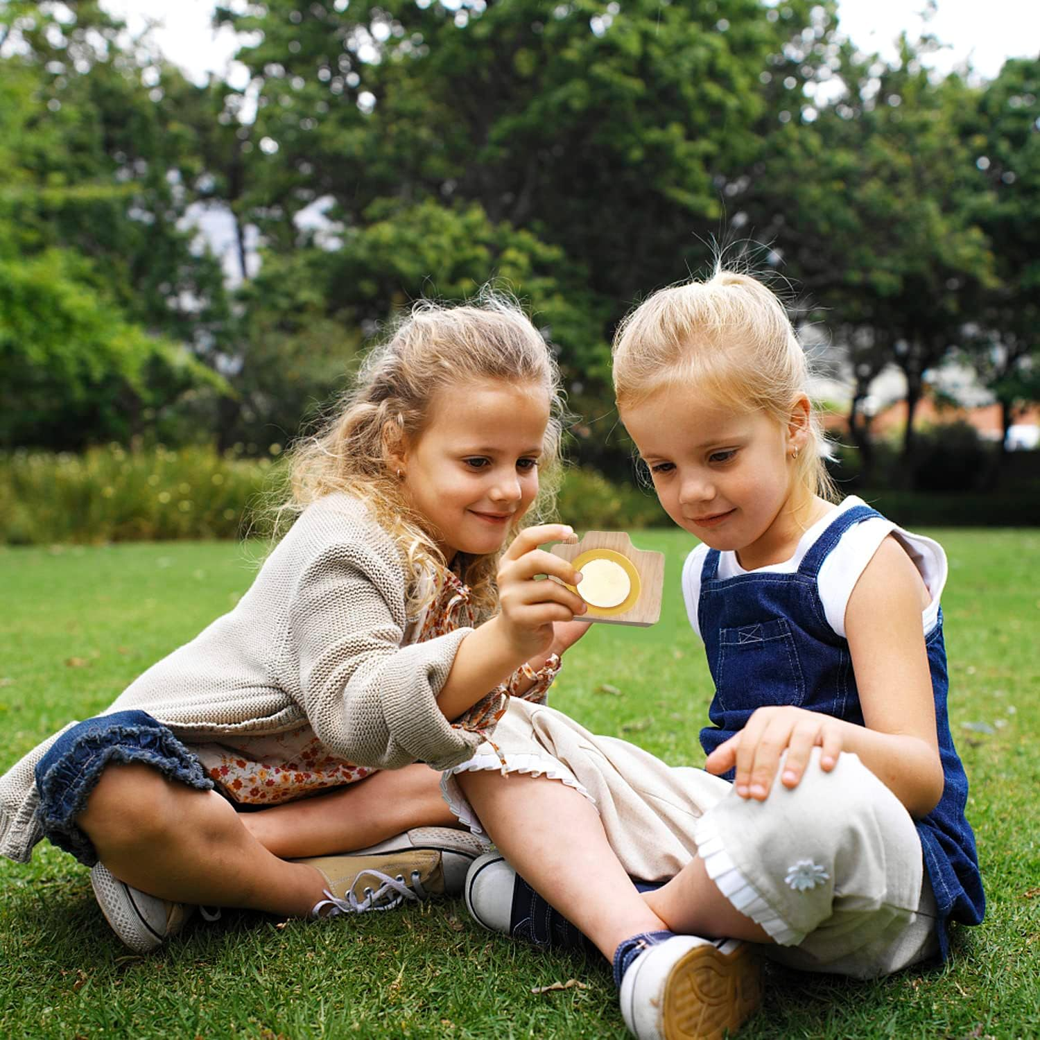 5 Pcs Mini Kaleidoscope Camera Miniature Wooden Camera with Different Colored Lenses Portable Kaleidoscope for Color Awareness Birthday Gift Mini Decorative Accessories image number 3