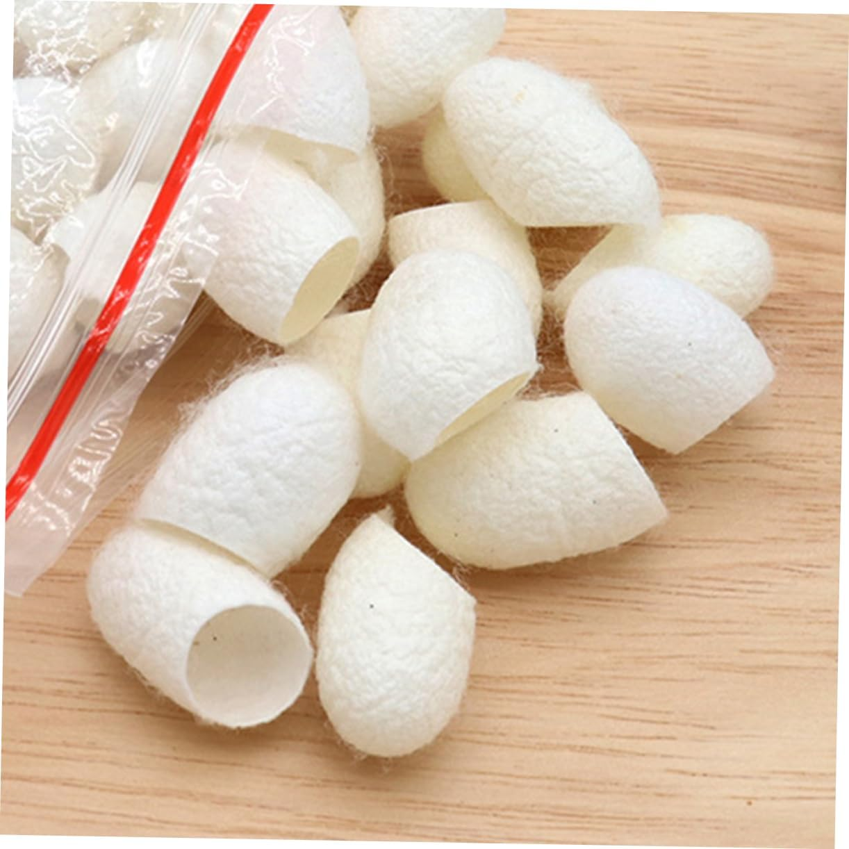 Healeved 20Pcs Silkworm Natural Face Cleaner Balls for Skin Care Cleansing Silkworm Ball Used in Facial Cleansing Routine image number 3