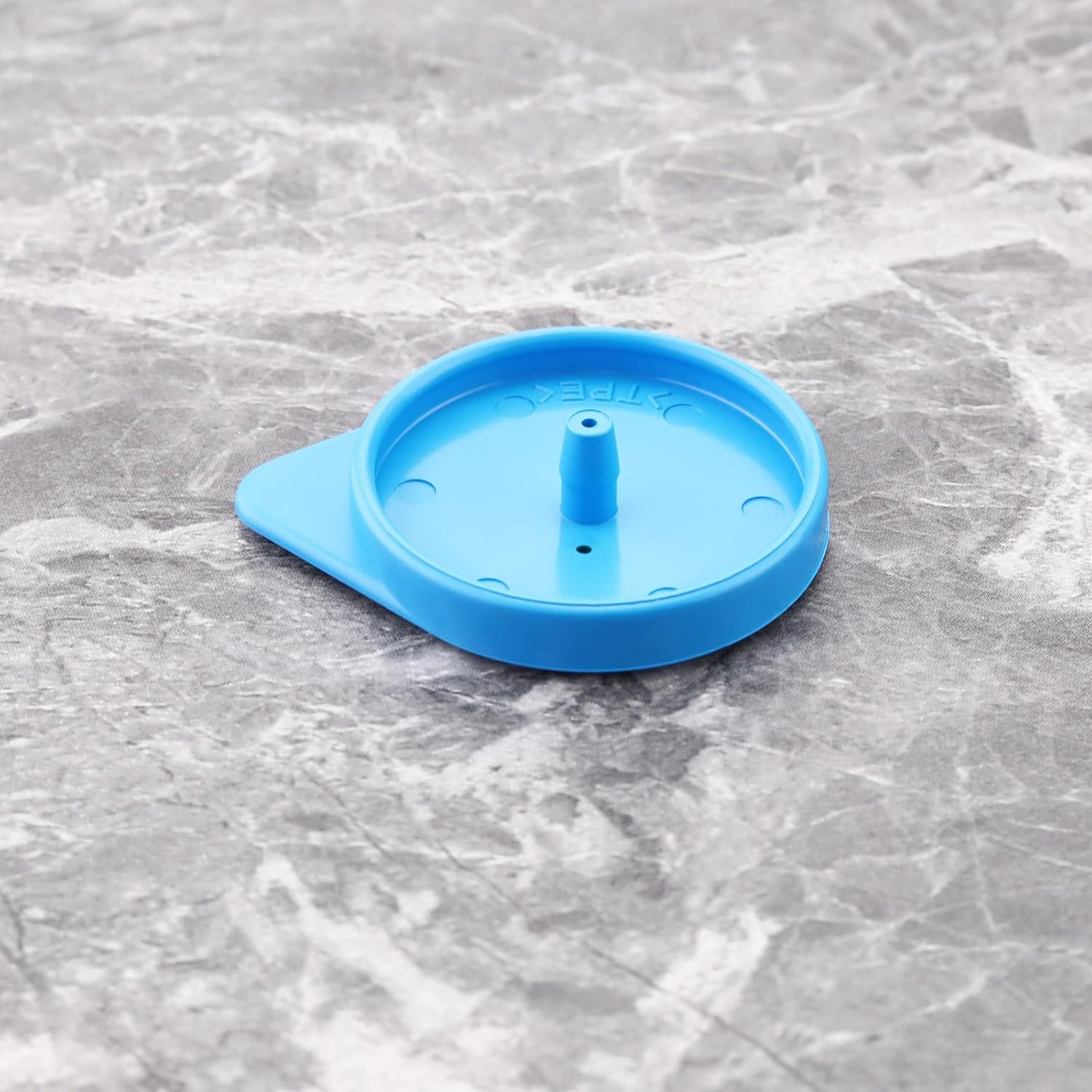 LT Easiyl 2Pcs Wiper Wash Reservoir Cap Windscreen Washer Bottle Cap 28913AX600 Compatible with Nissan Micra Note K12 E11 Car Windshield Reservoir Plastic Cover