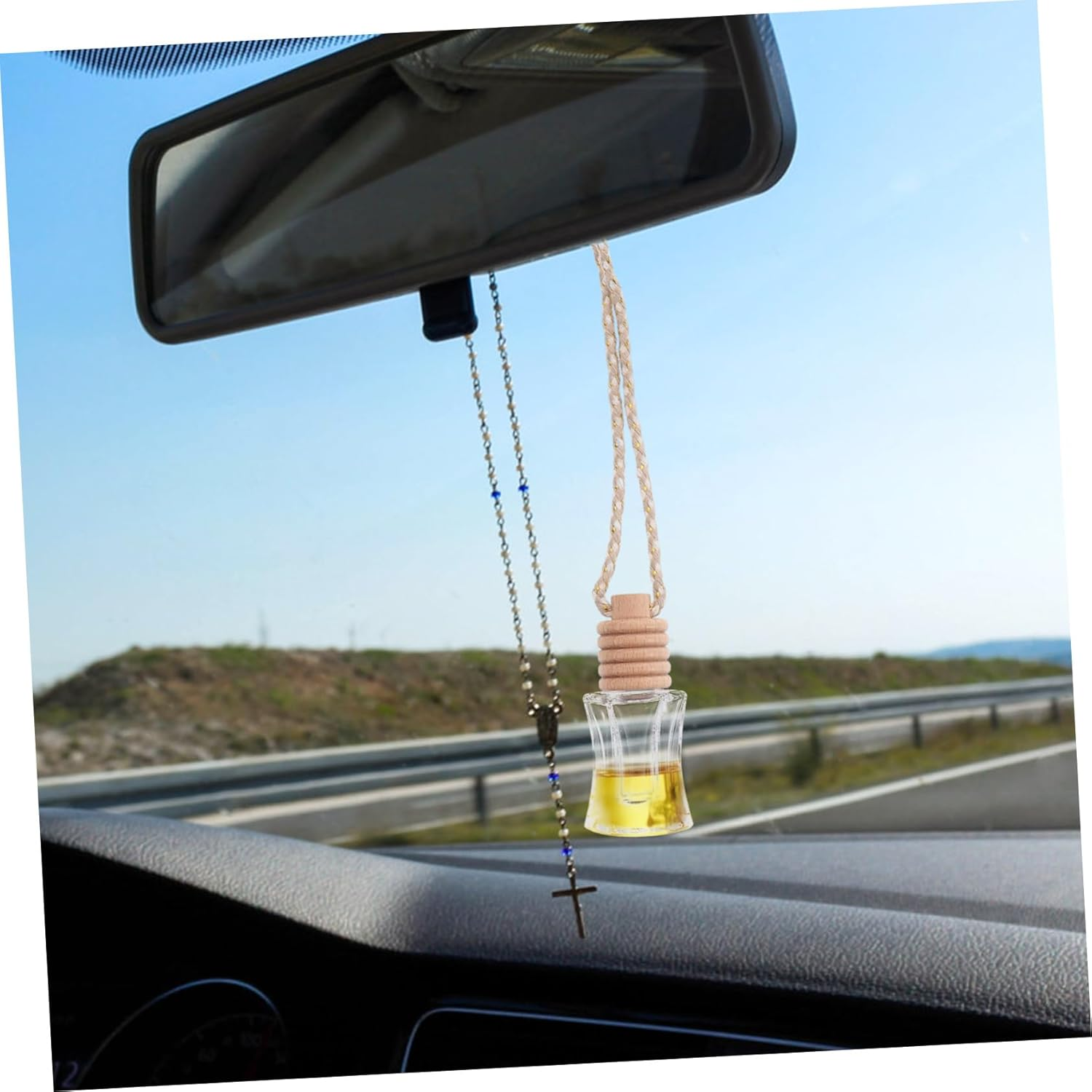 LIFKOME 6Pcs Aromatherapy Essential Oil Pendant Car Hanging Diffuser Bottles Empty Perfume Bottles Glass for Car Air Freshener image number 3