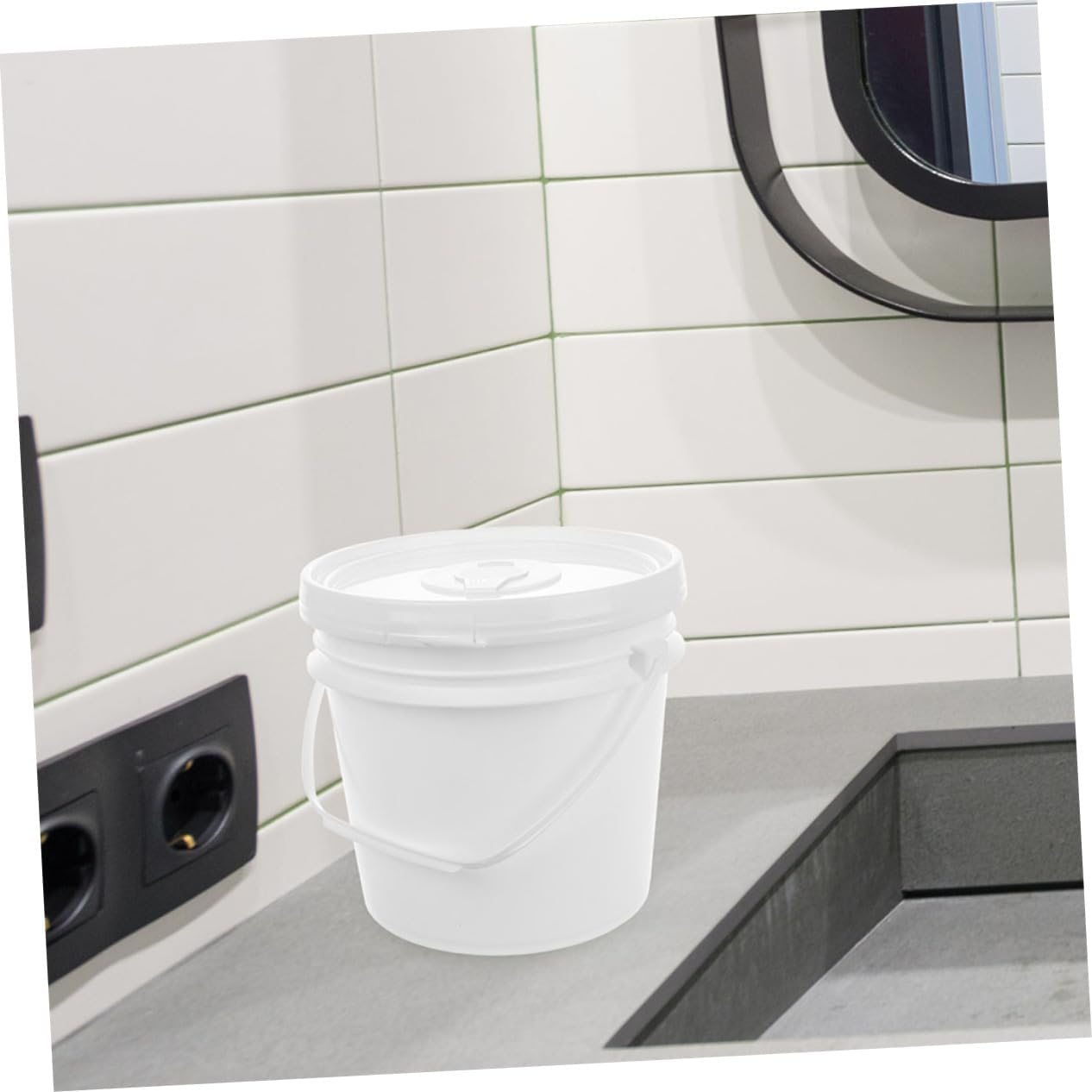 Wipes Dispenser Bucket Portable Refillable Wipes Container Handle for Car Home Use image number 2